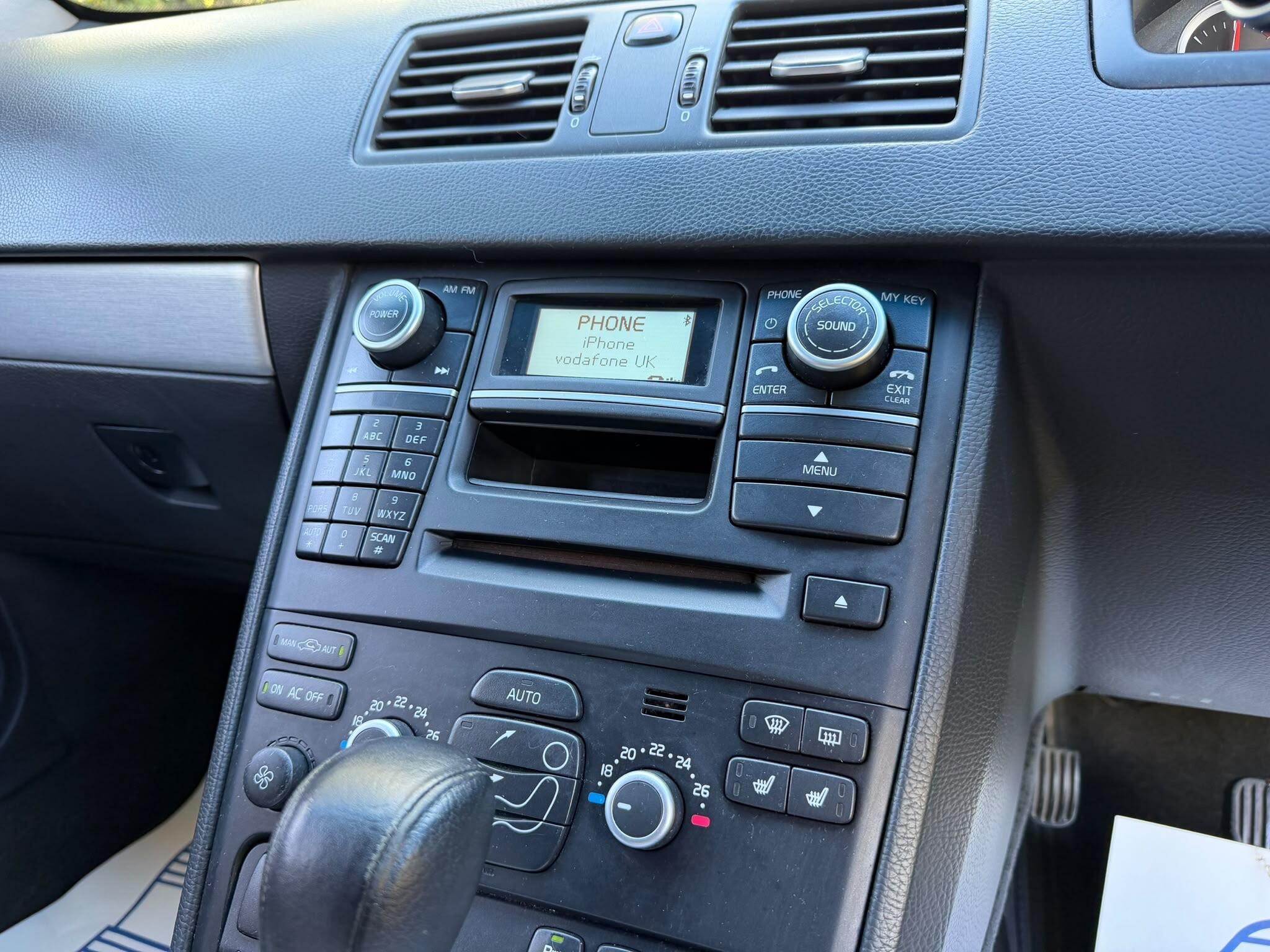 Volvo XC90 view 24