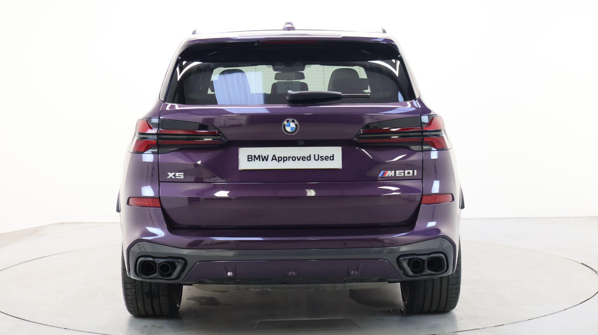 BMW X5 view 14