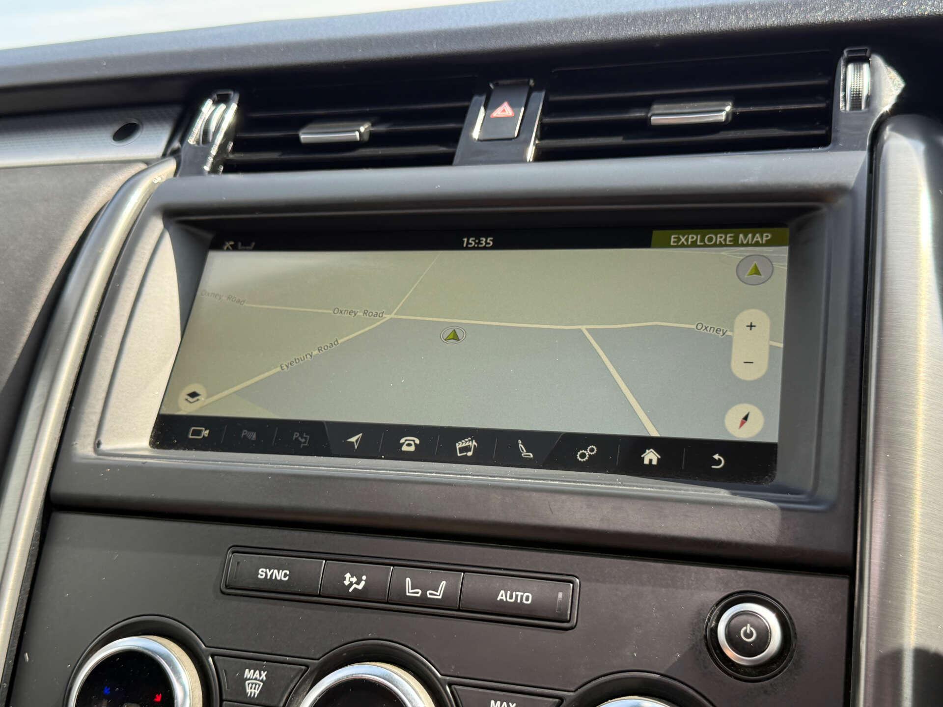 Land Rover Discovery view 56
