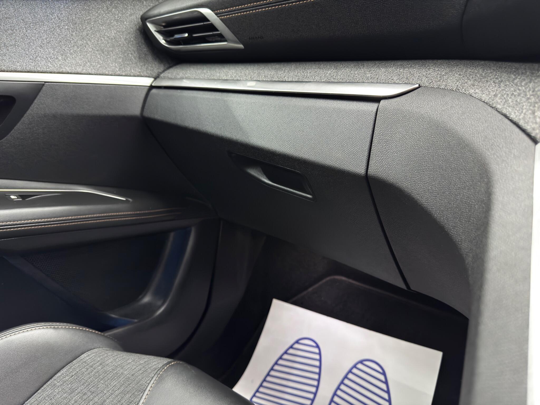 Peugeot 3008 view 38