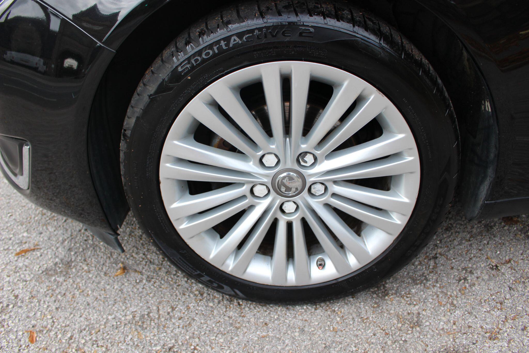 Vauxhall Insignia view 15