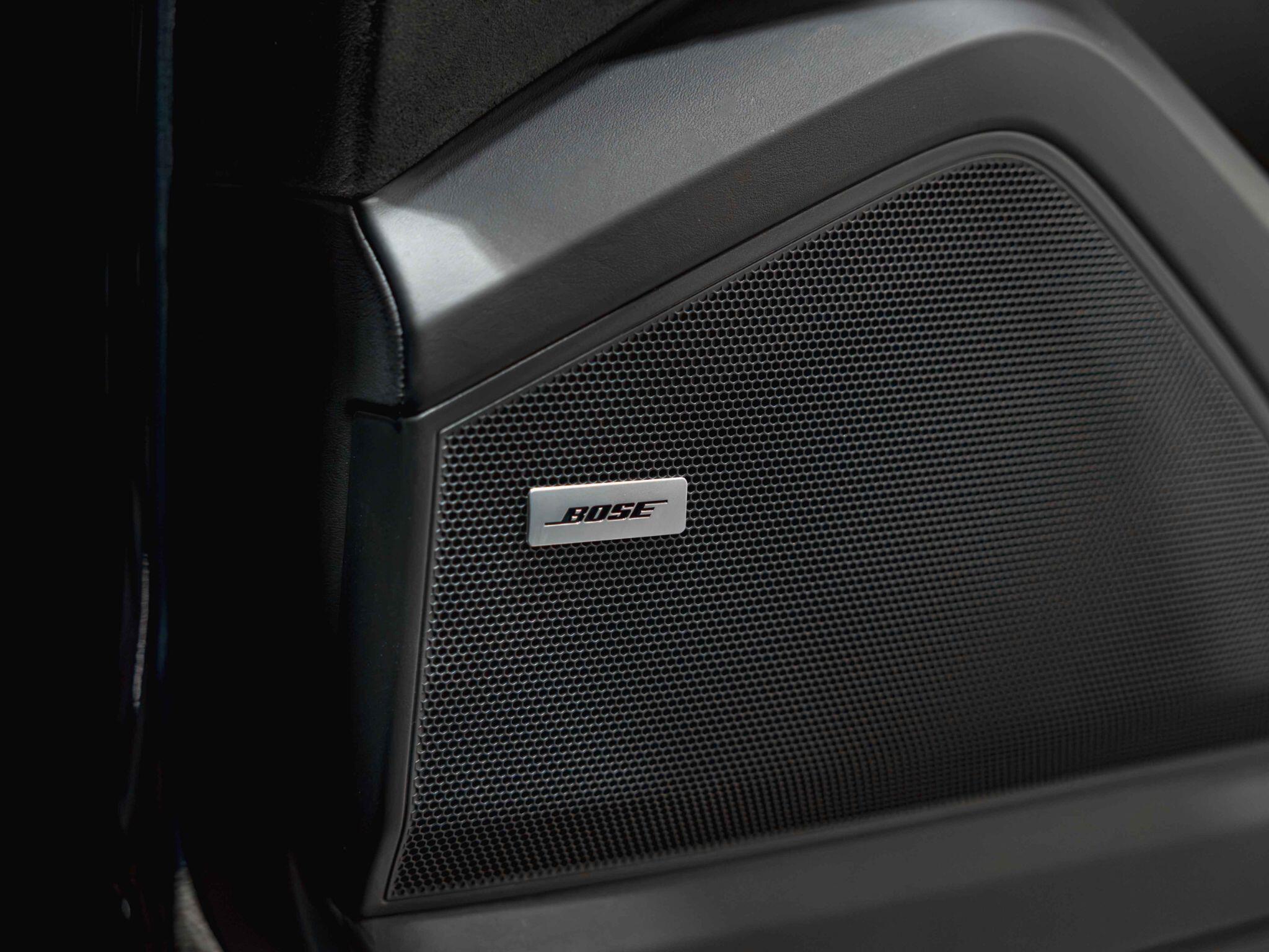 Porsche Cayenne view 4