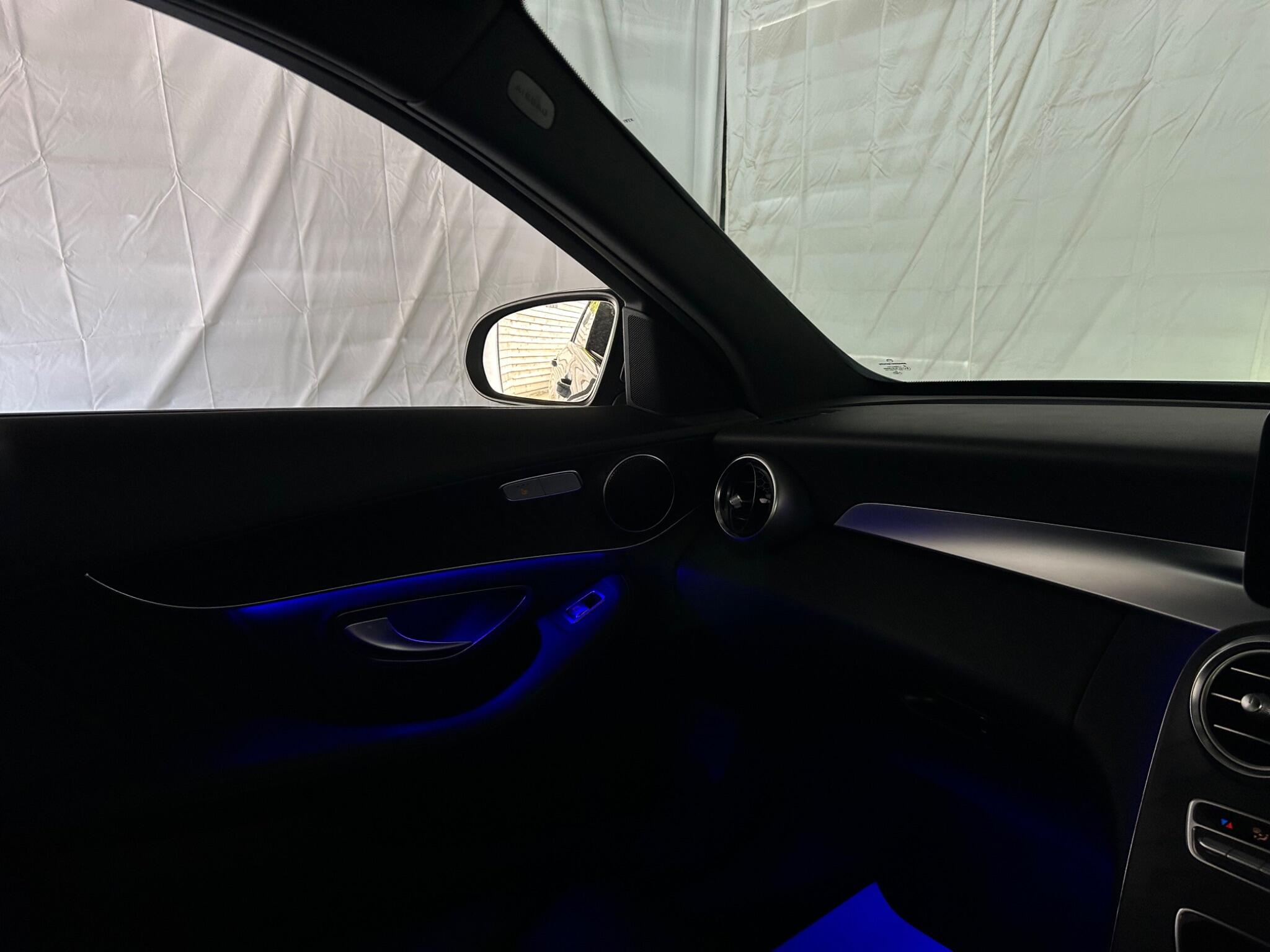 Mercedes-Benz C Class view 18