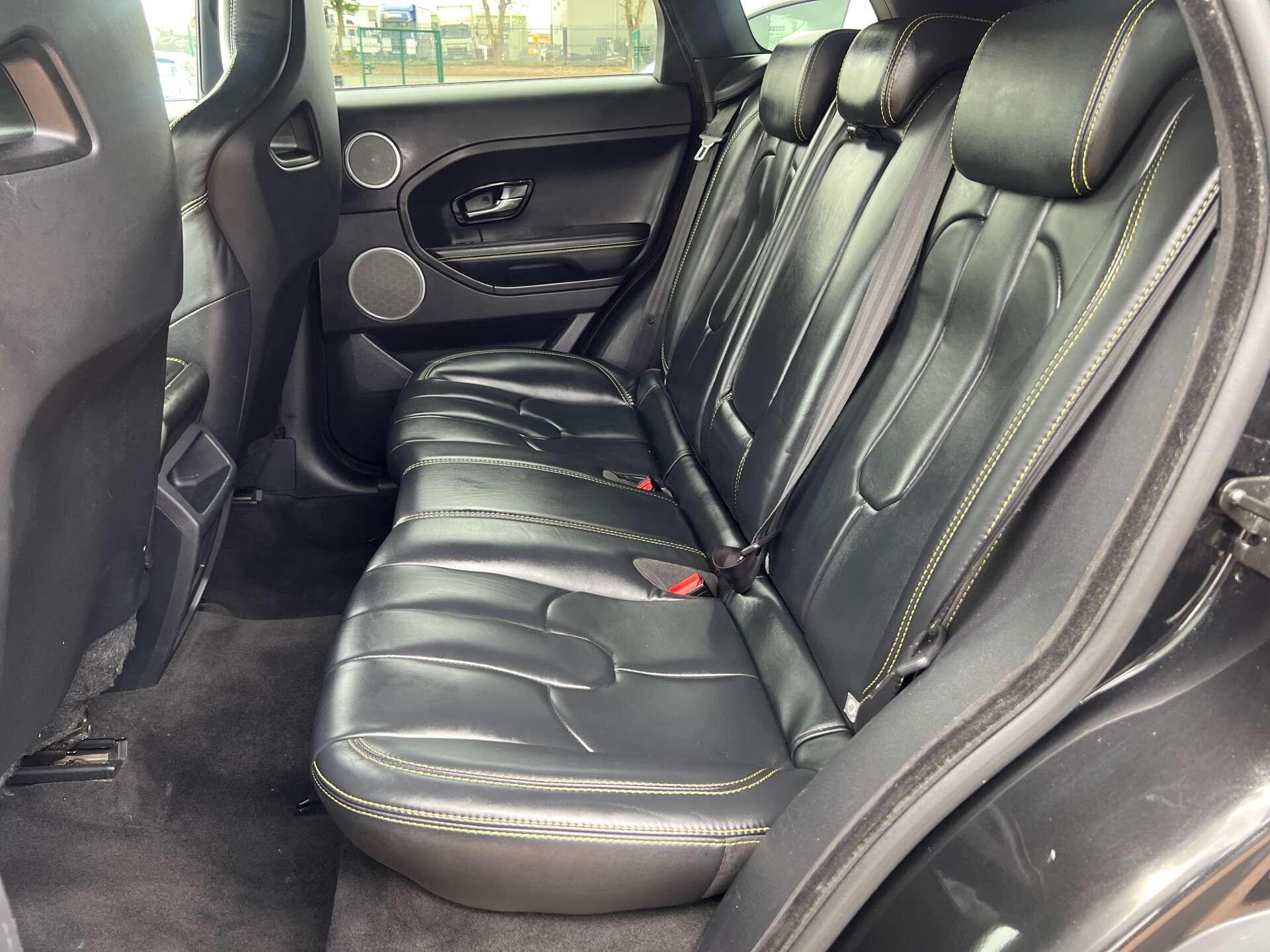 Land Rover Range Rover Evoque view 39