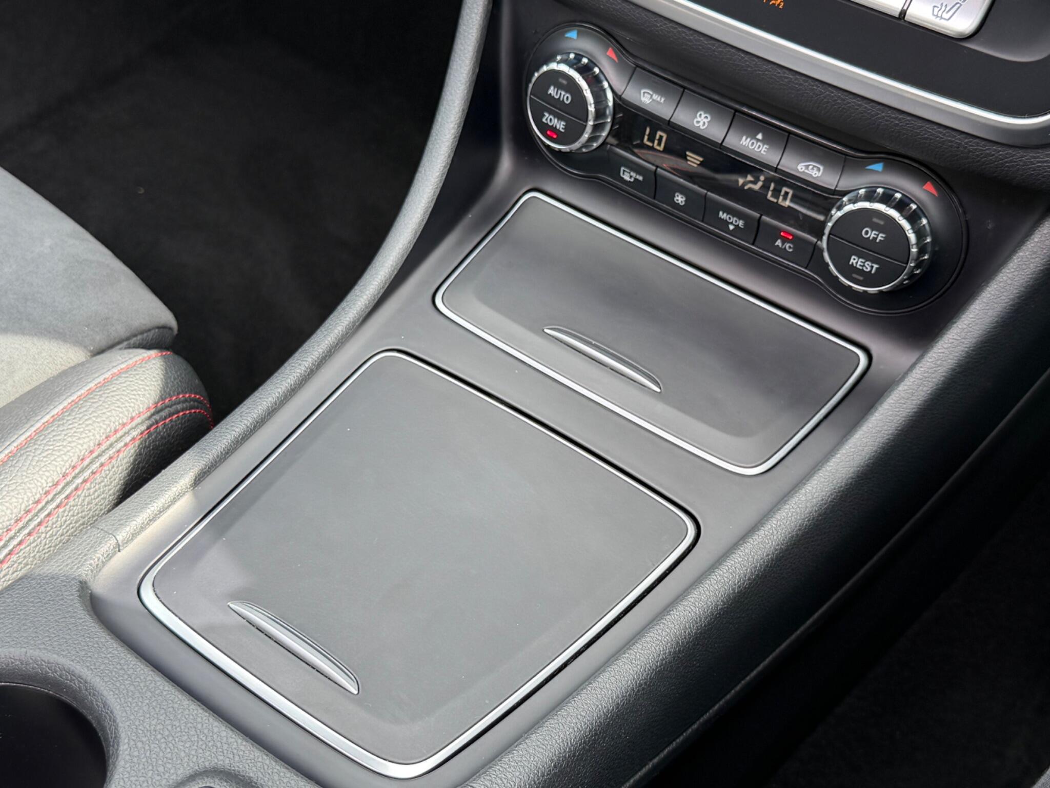 Mercedes-Benz Cla view 41