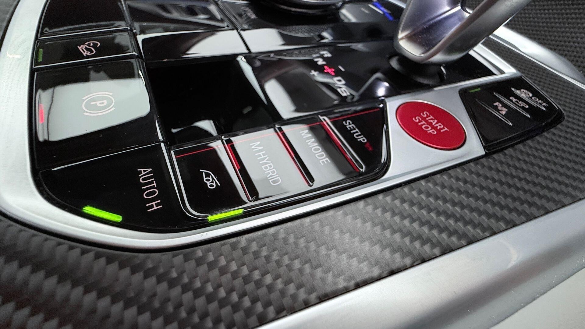 BMW XM view 20
