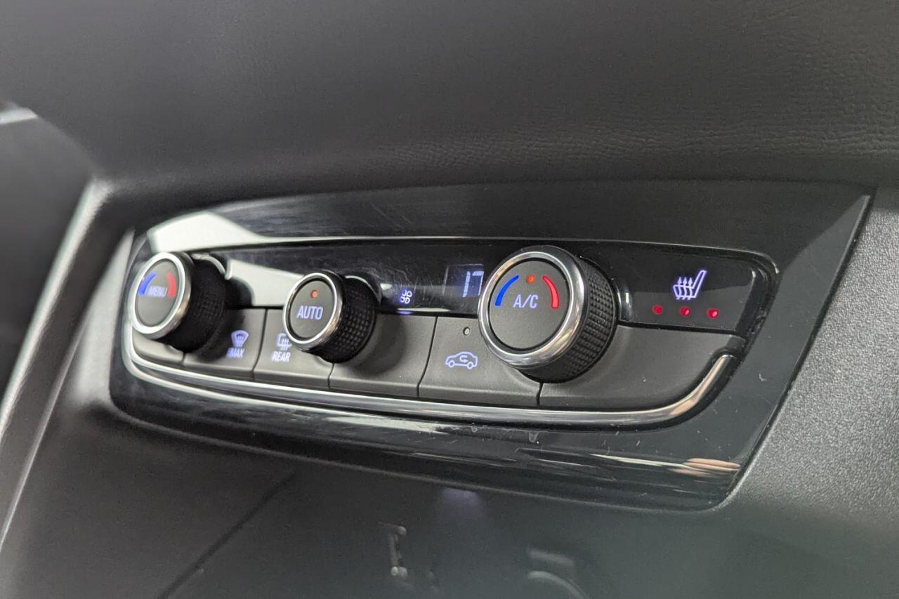 Vauxhall Corsa view 34