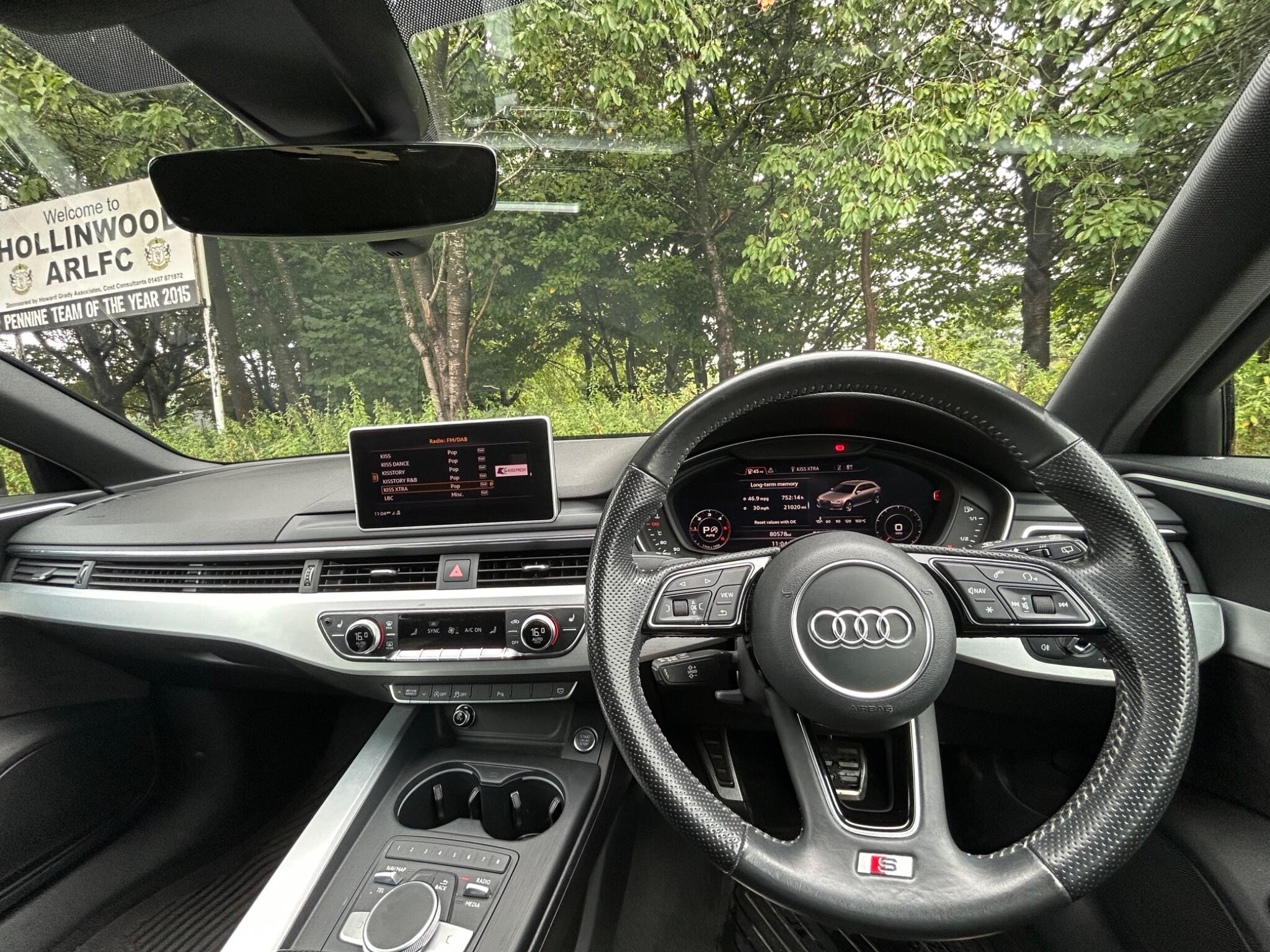 Audi A4 view 15
