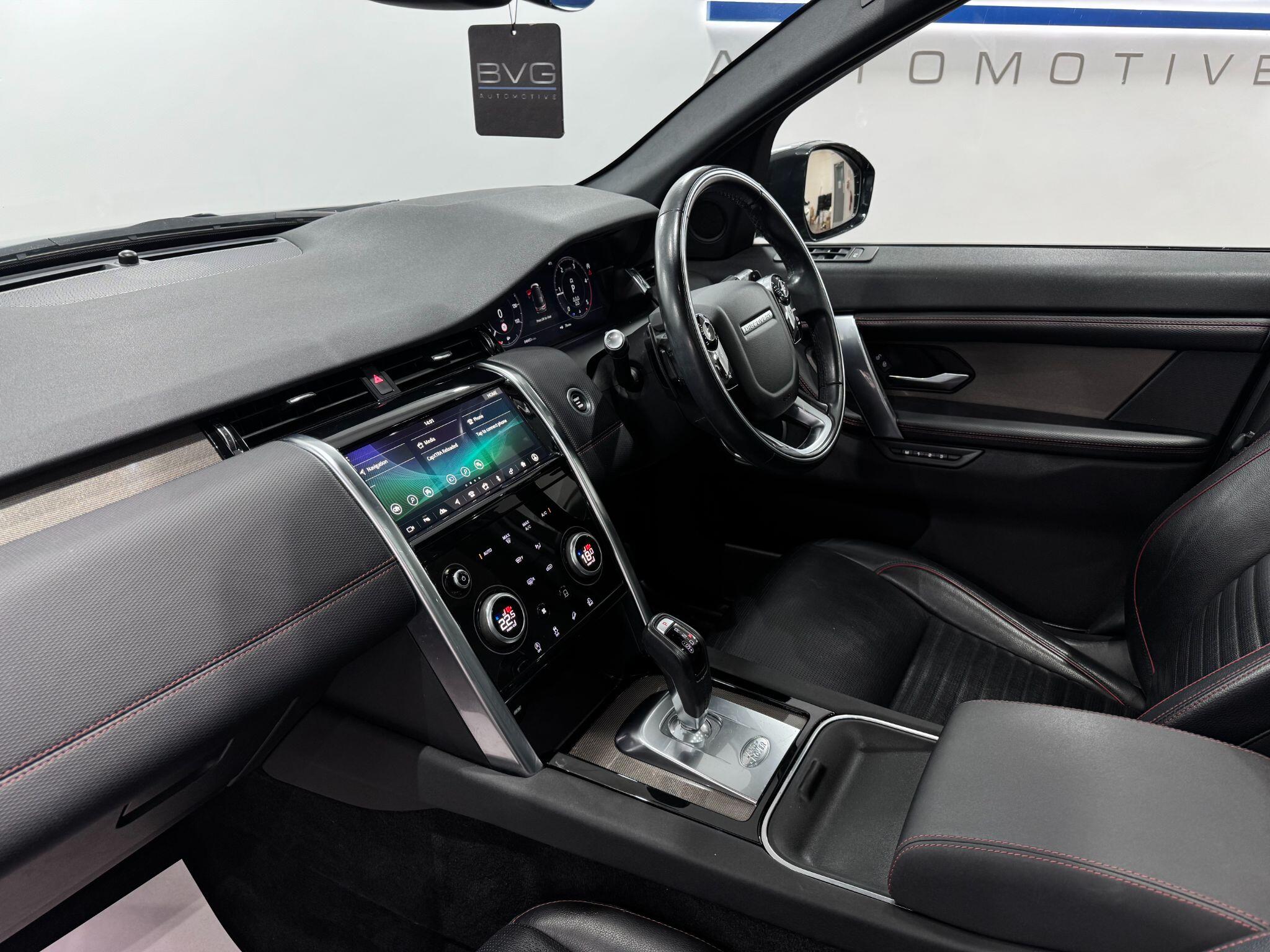 Land Rover Discovery Sport view 57
