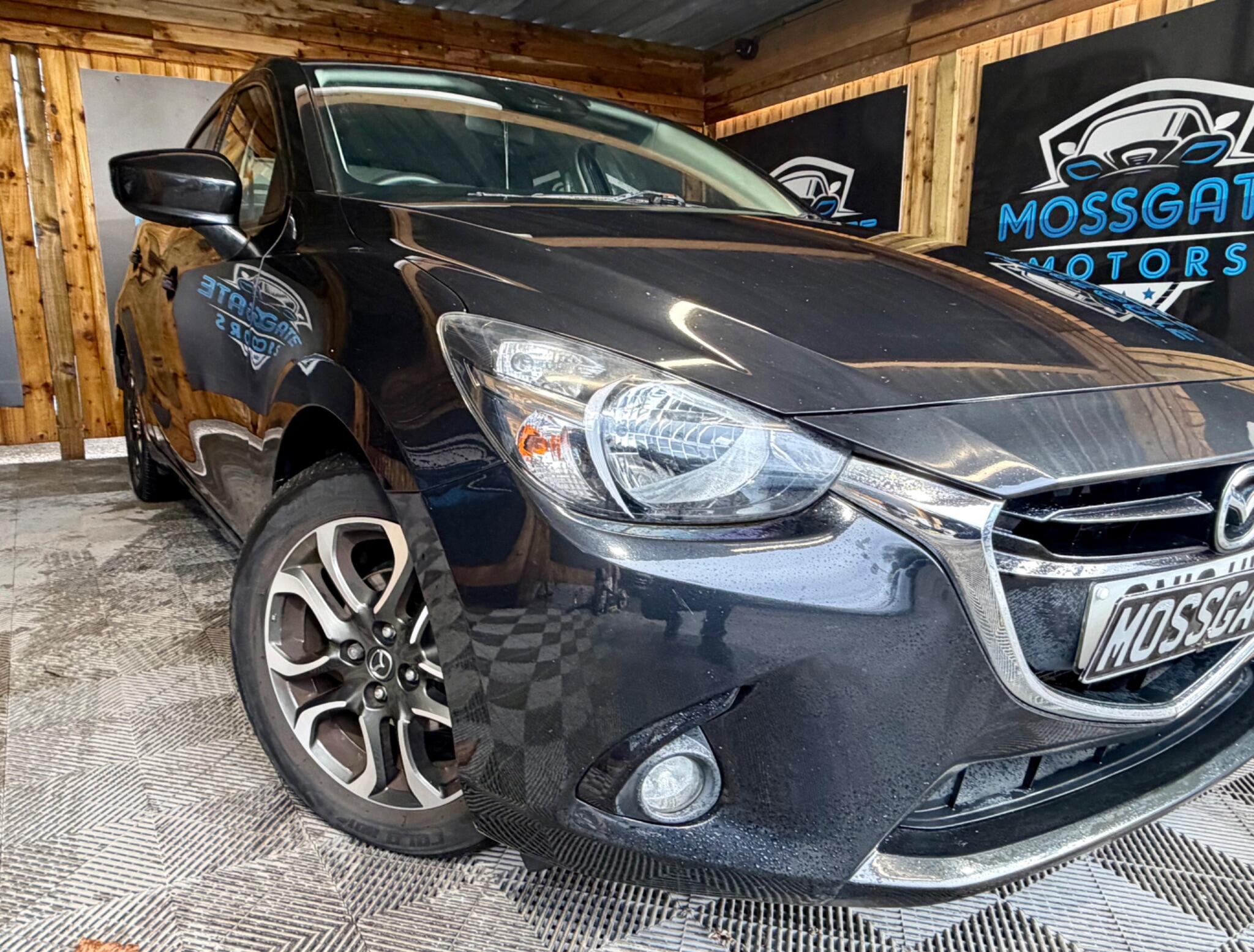 Mazda Mazda2 view 2