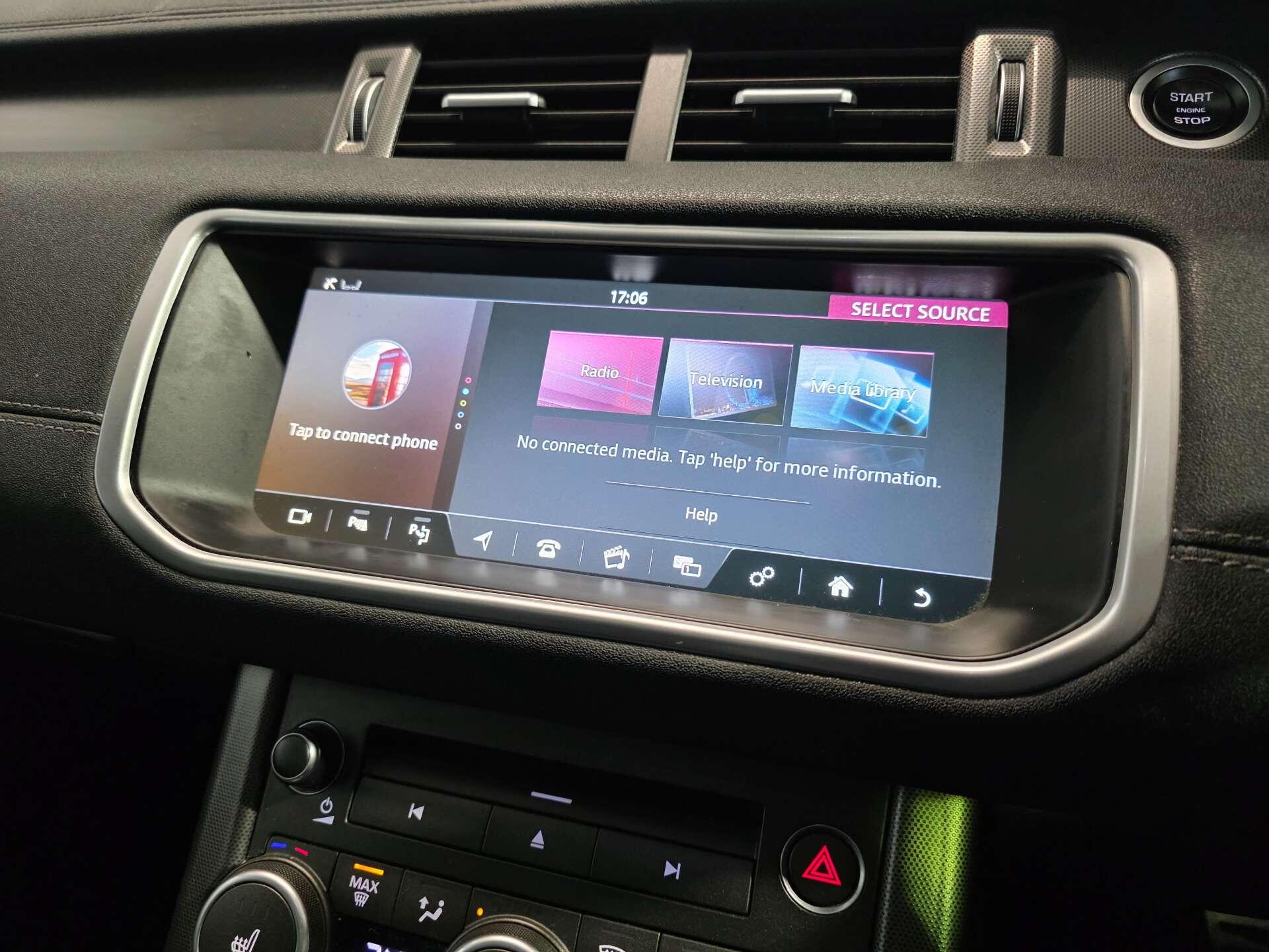Land Rover Range Rover Evoque view 46