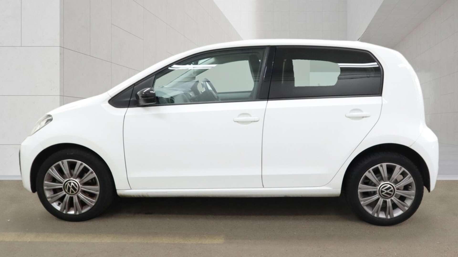 Volkswagen Up! view 6