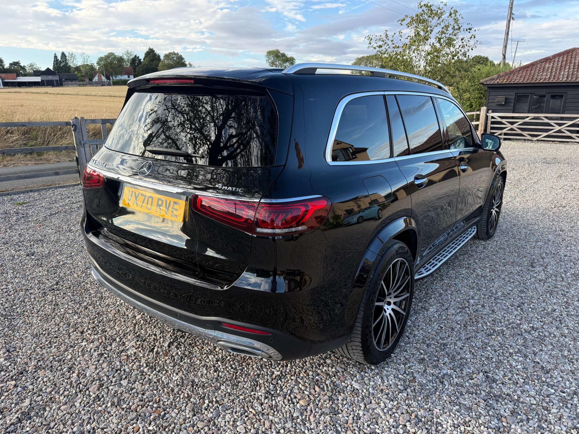 Mercedes-Benz GLS view 4