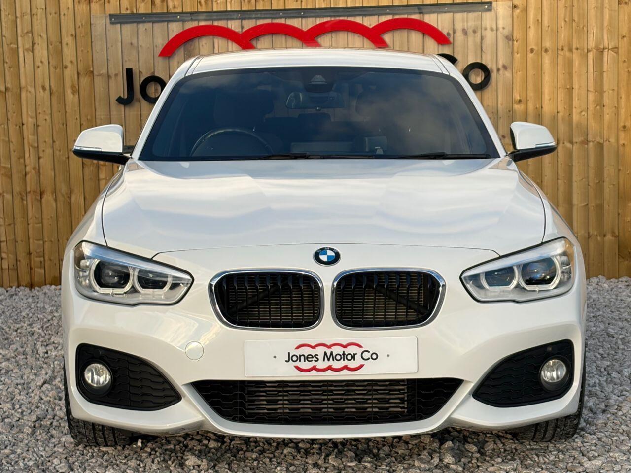 BMW 1 Series view 3