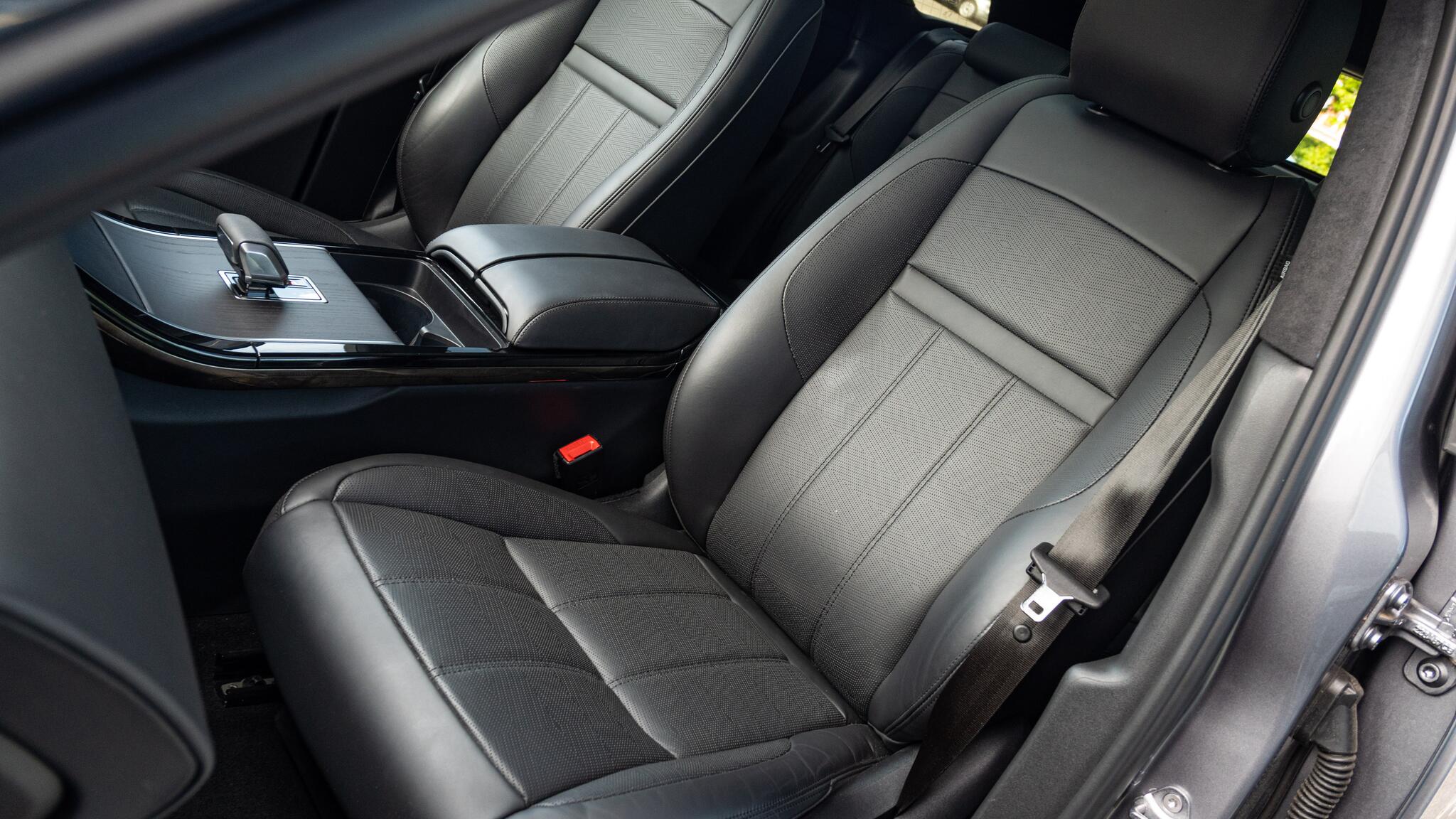 Land Rover Range Rover Evoque view 61