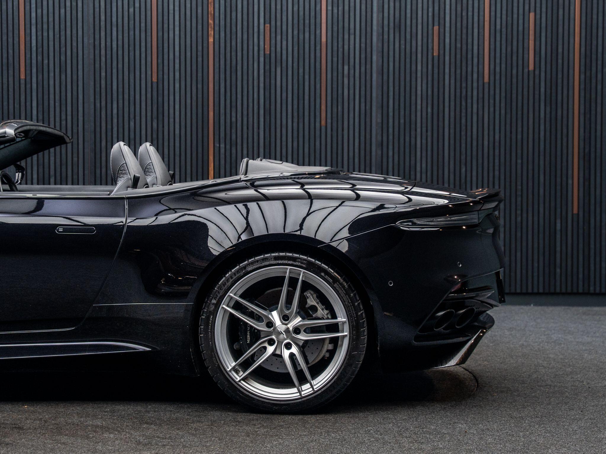 Aston Martin DBS view 16