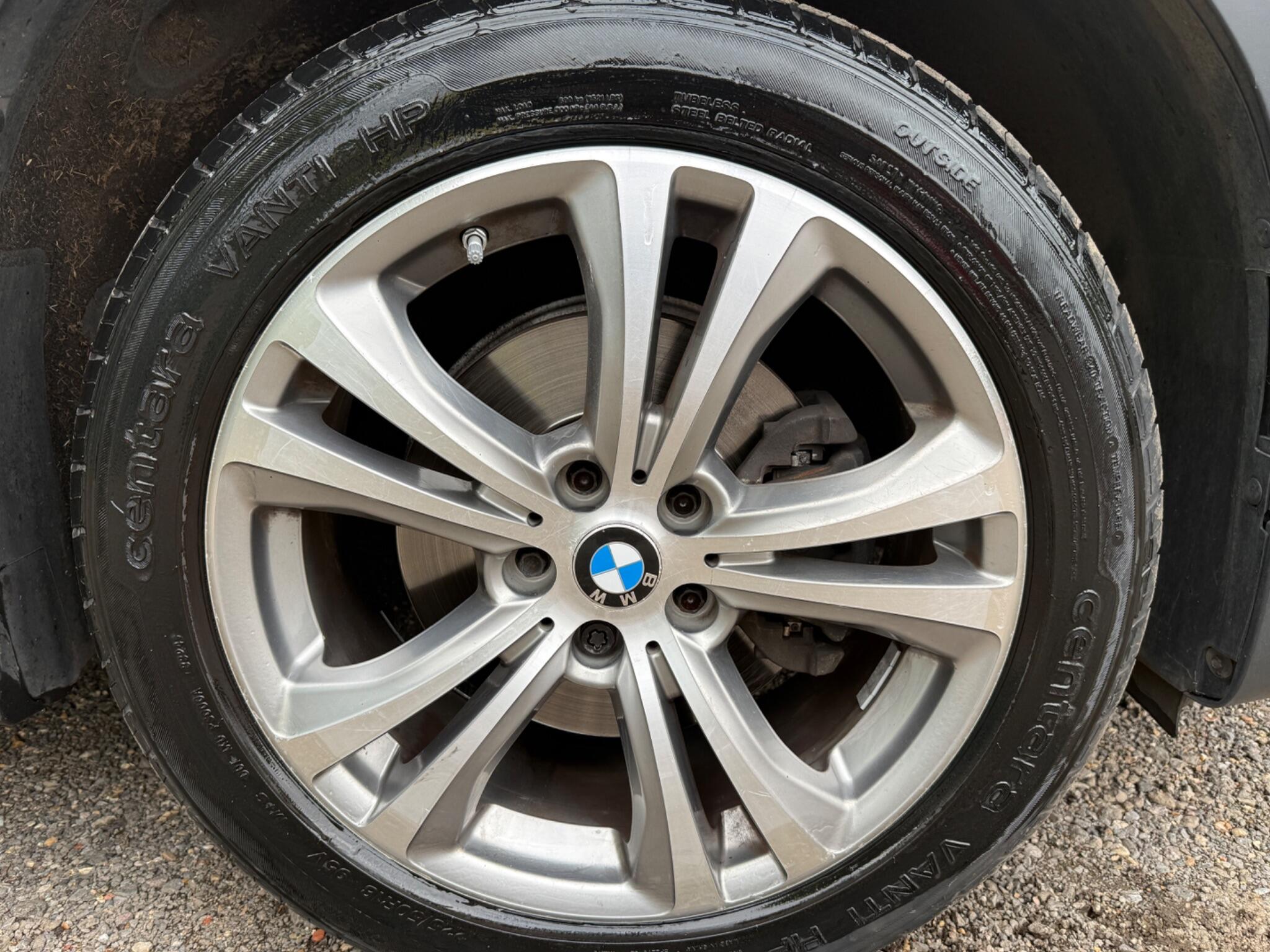 2019 BMW X1 image 40