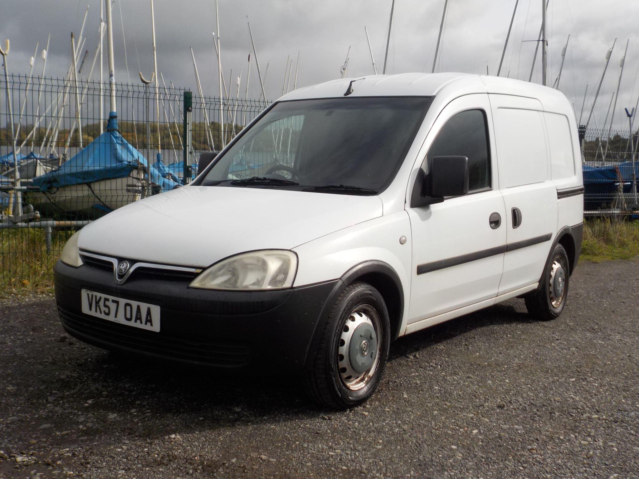 Vauxhall Combo 1.3 CDTi 1700 16v 3dr