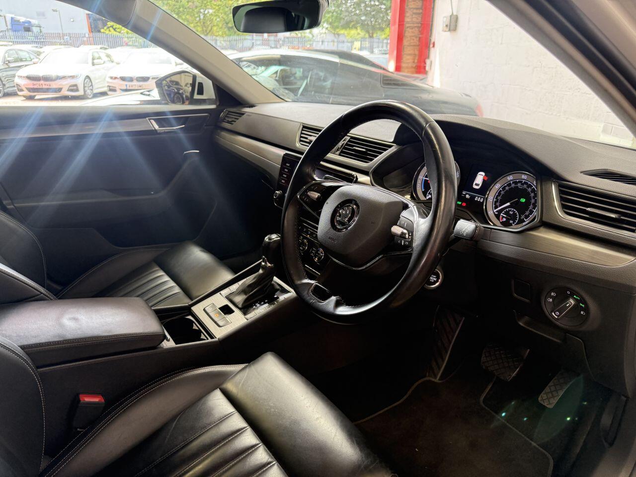 Skoda Superb view 32