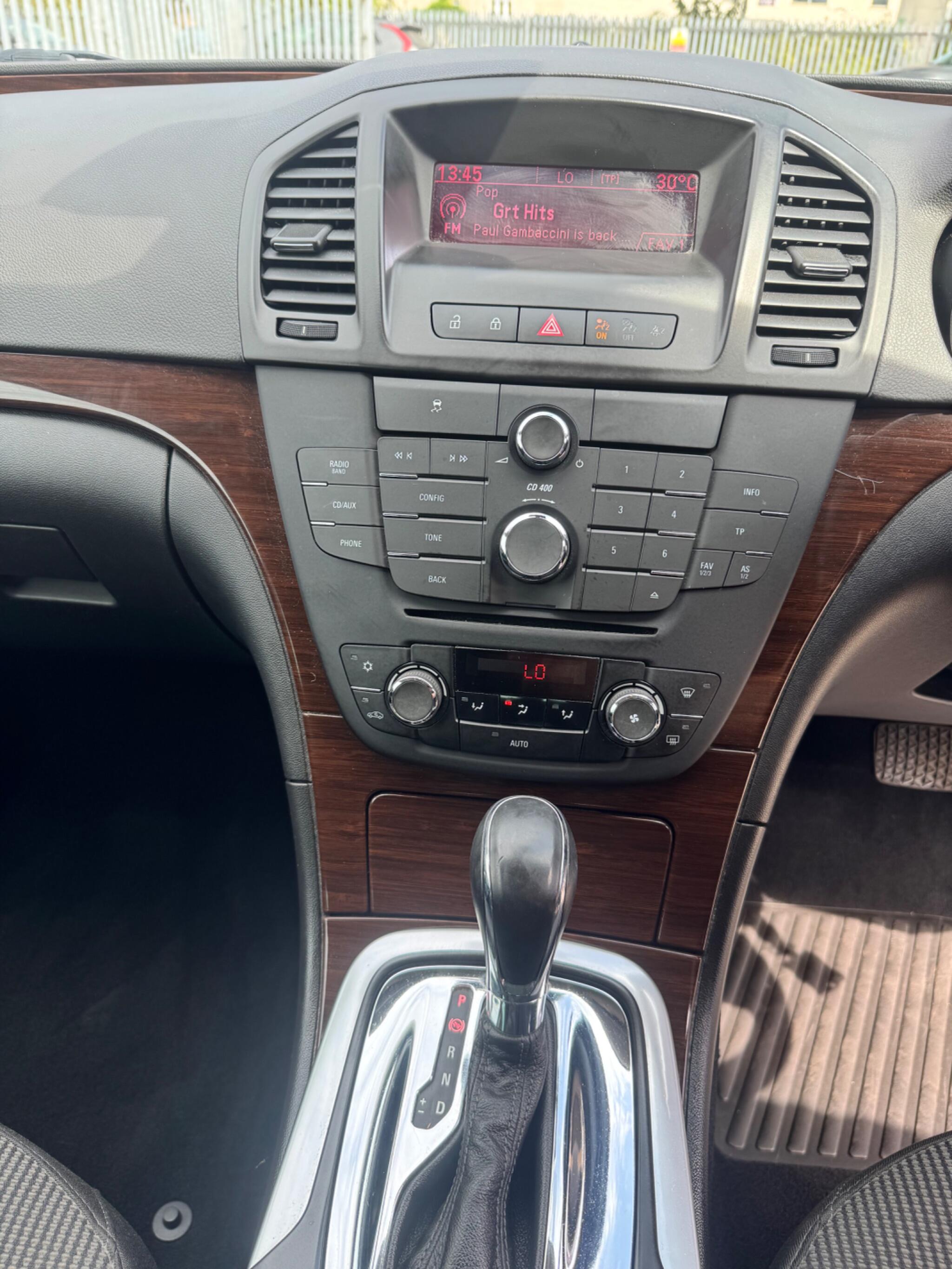 Vauxhall Insignia view 45