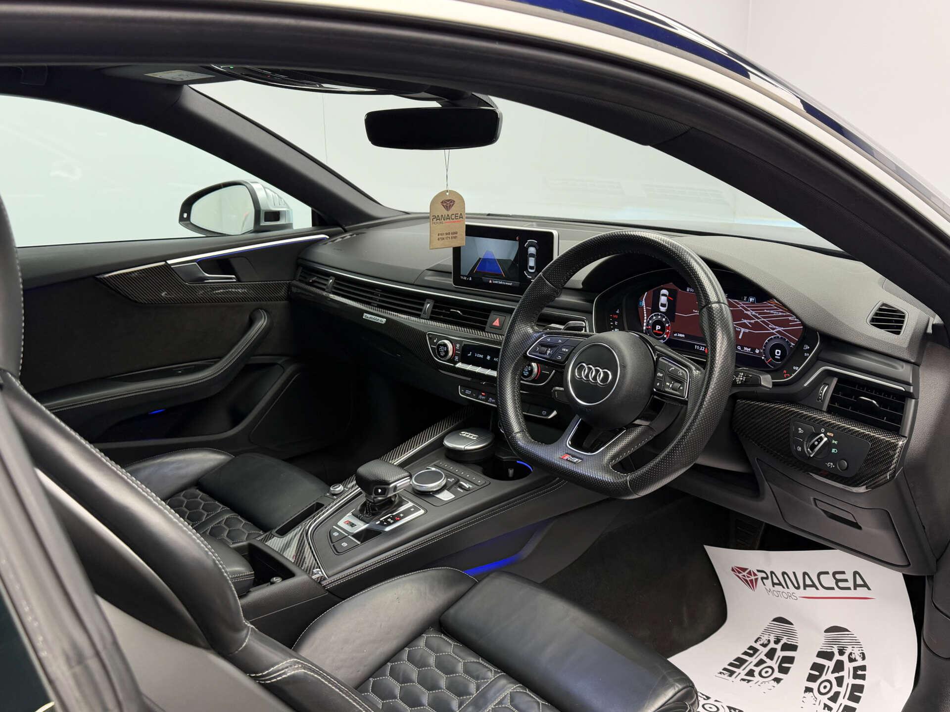 Audi RS5 view 8