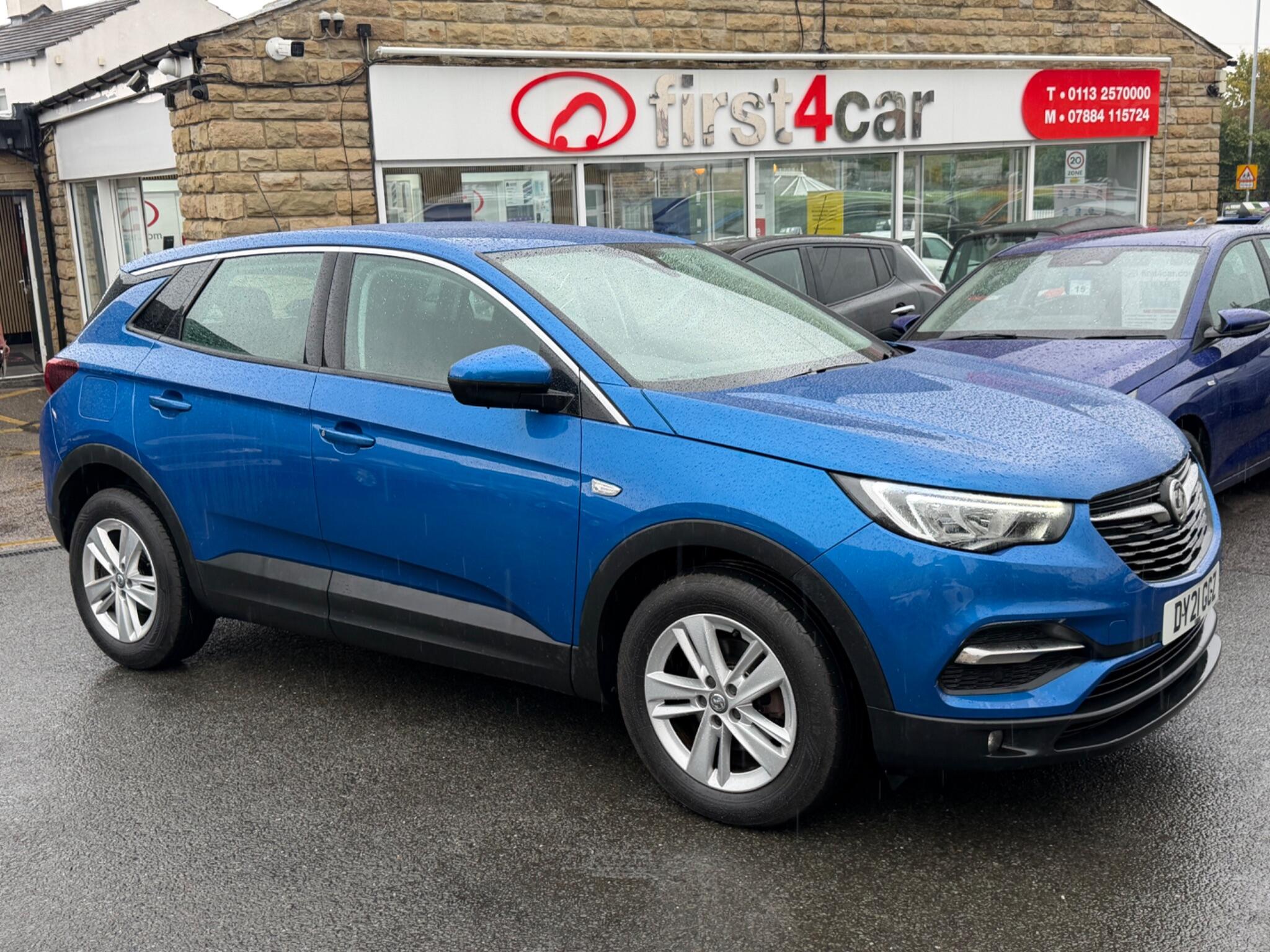 Vauxhall Grandland X view 4