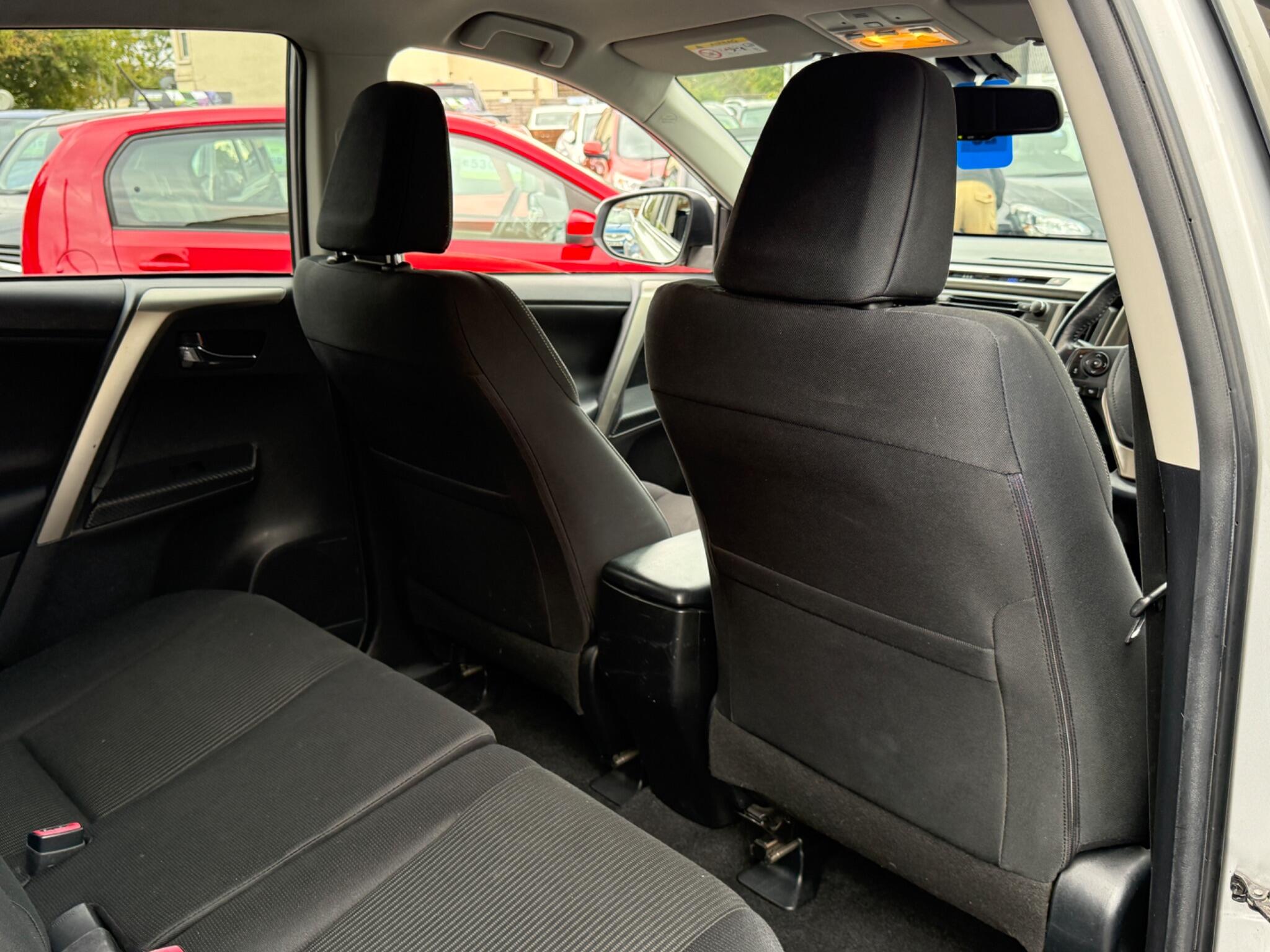Toyota RAV4 - Image 44