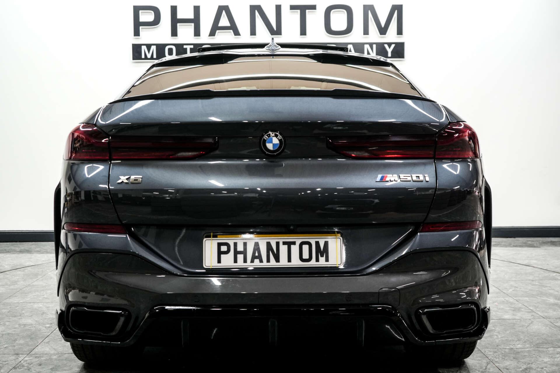 BMW X6 view 4