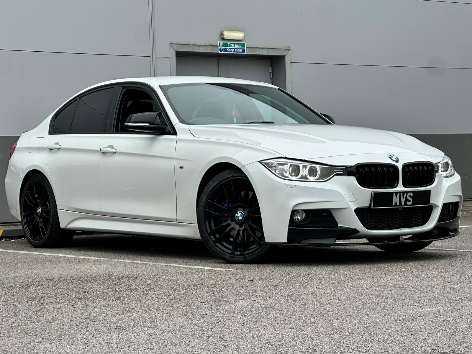 BMW 3 Series view 4