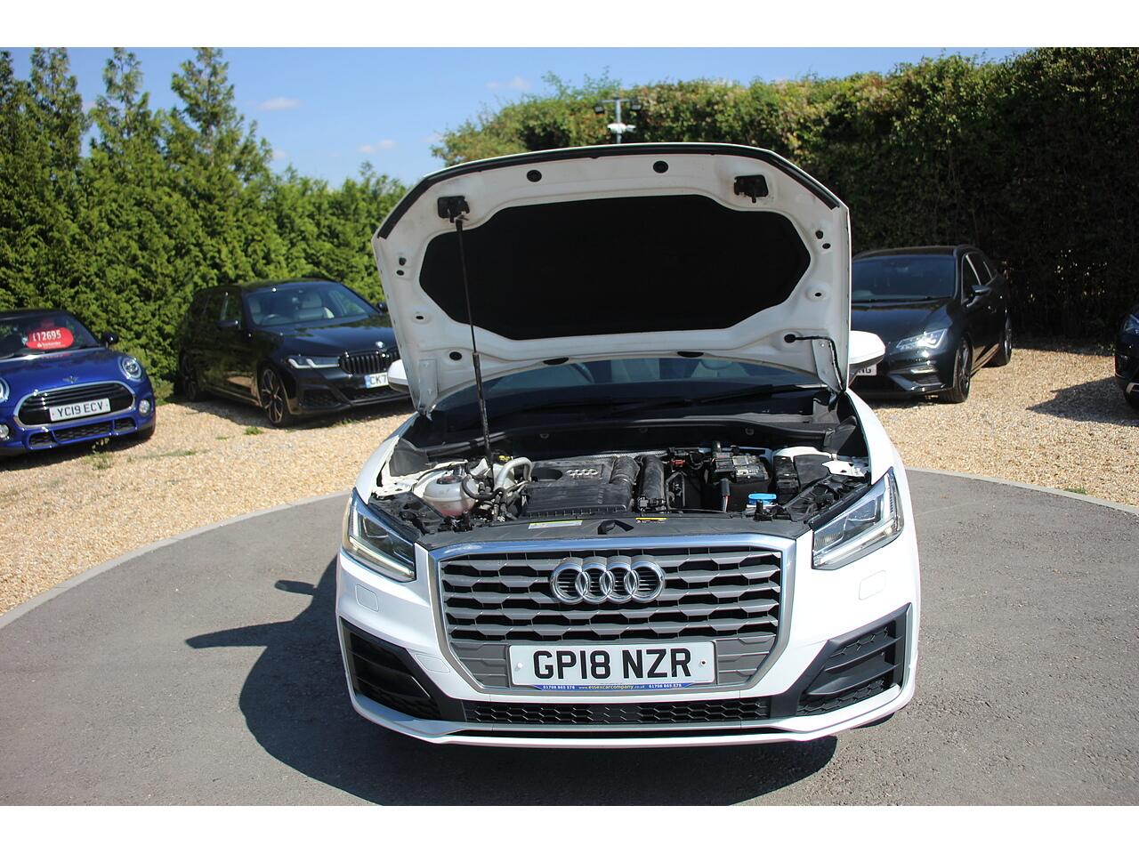 Audi Q2 view 36