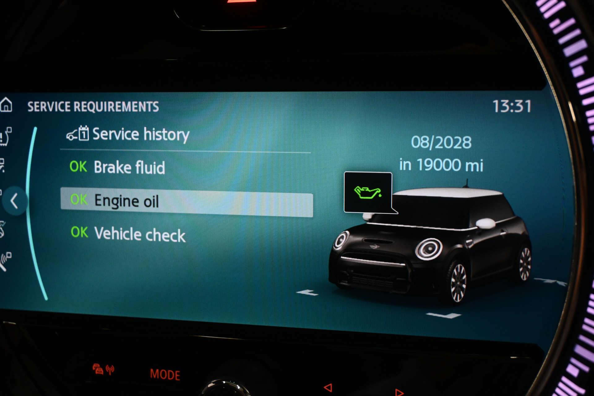Mini Hatch view 57