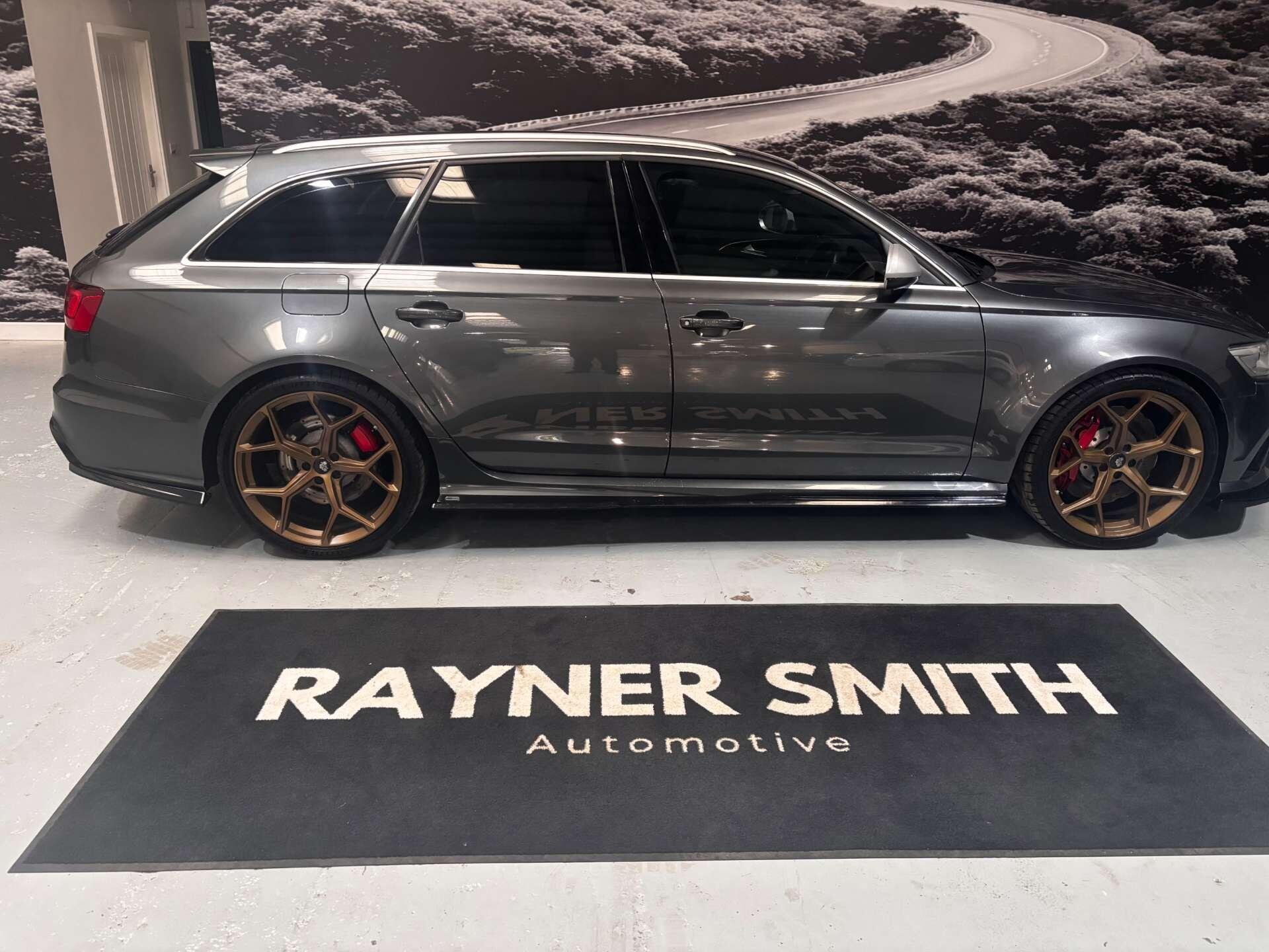 Audi RS6 Avant