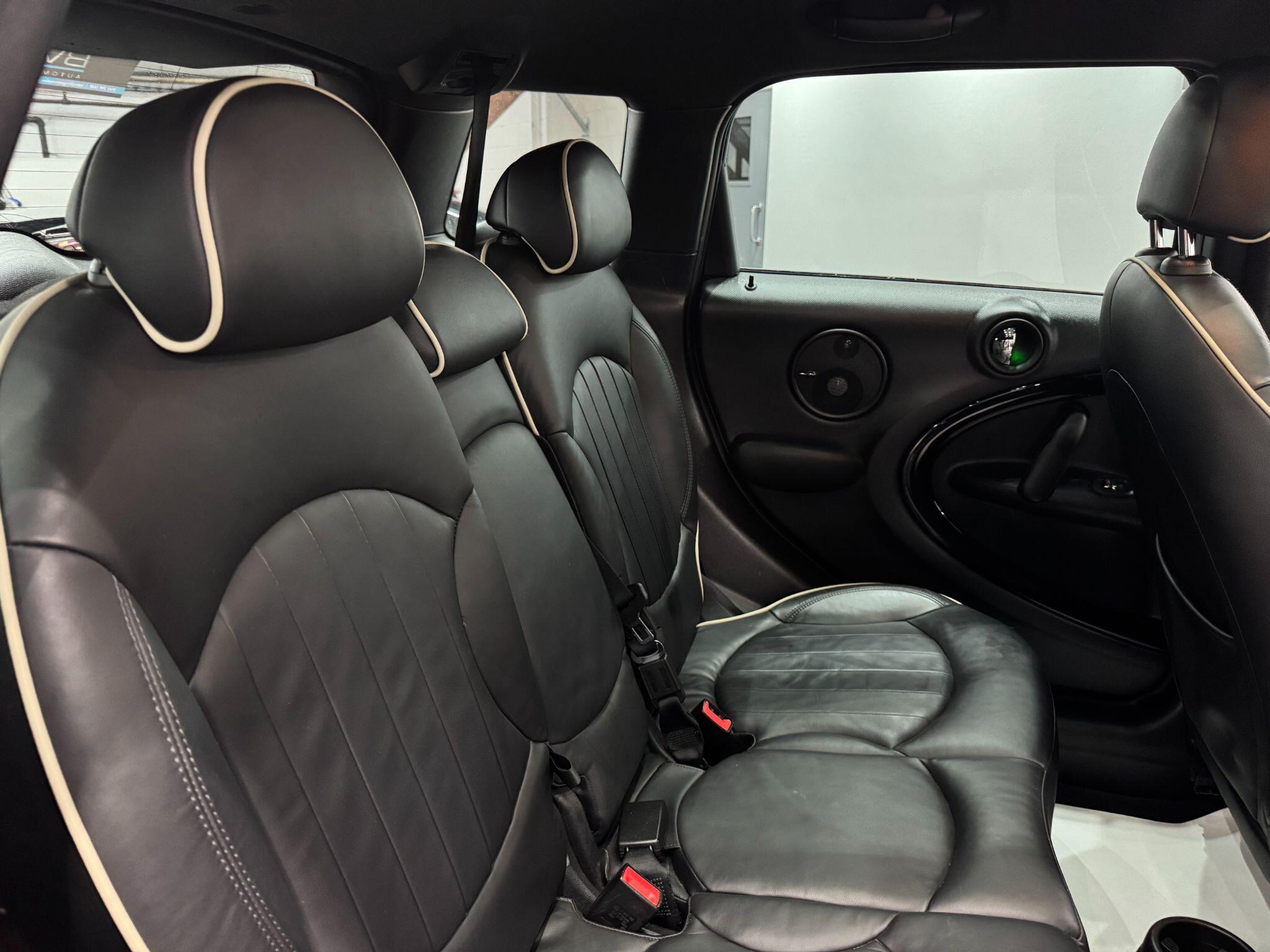MINI Countryman view 48