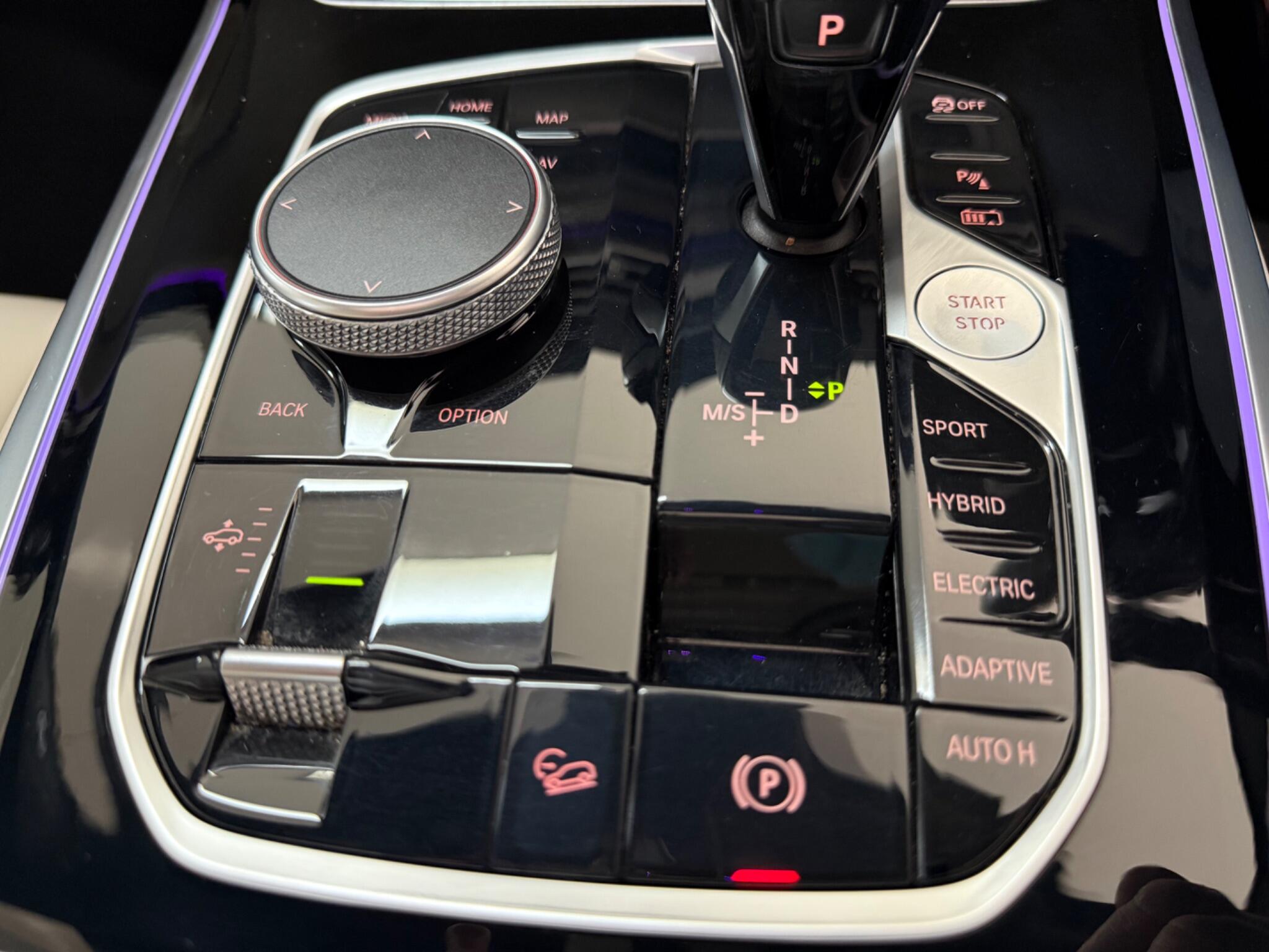 BMW X5 view 13