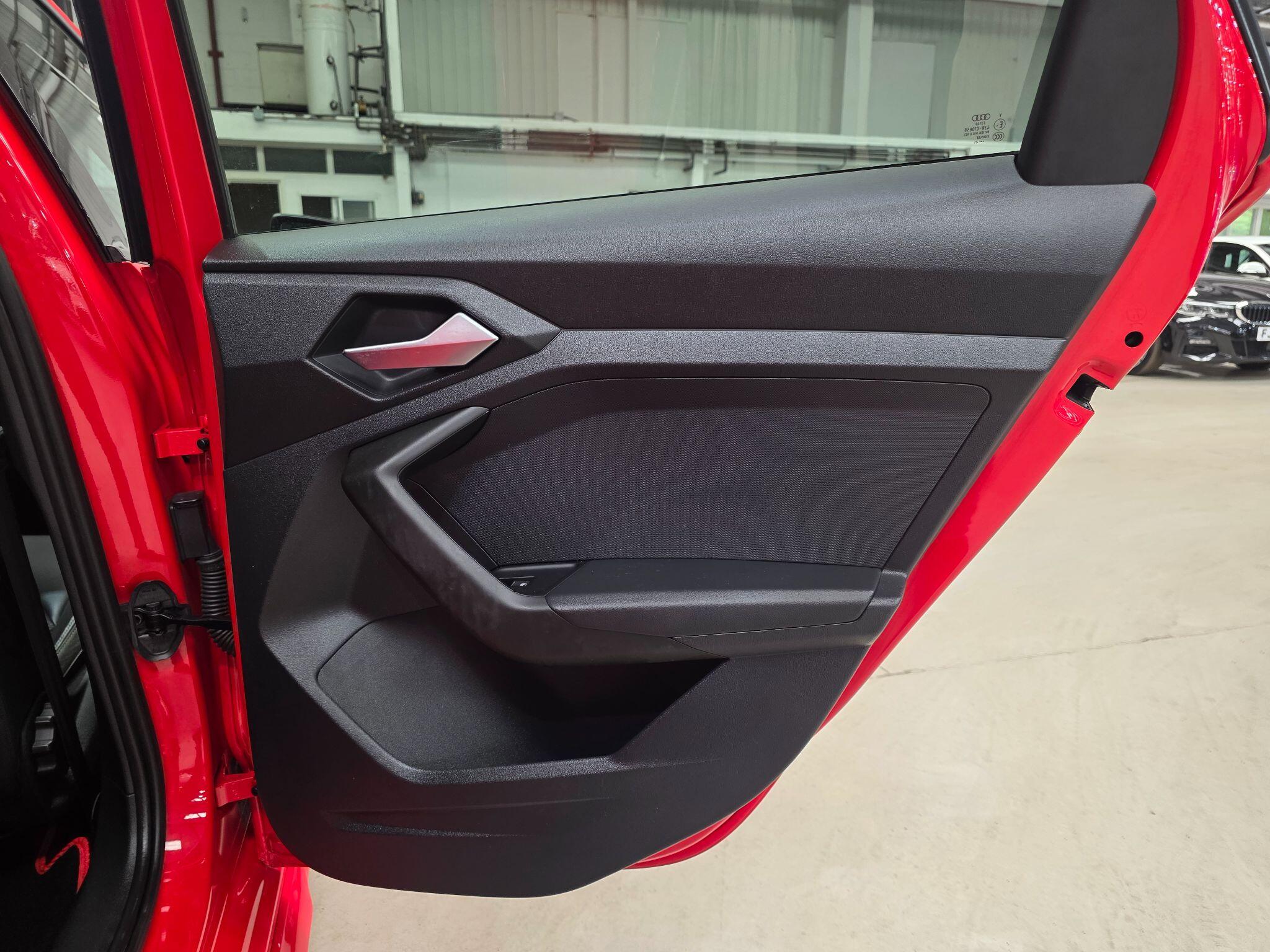 Audi A1 view 21