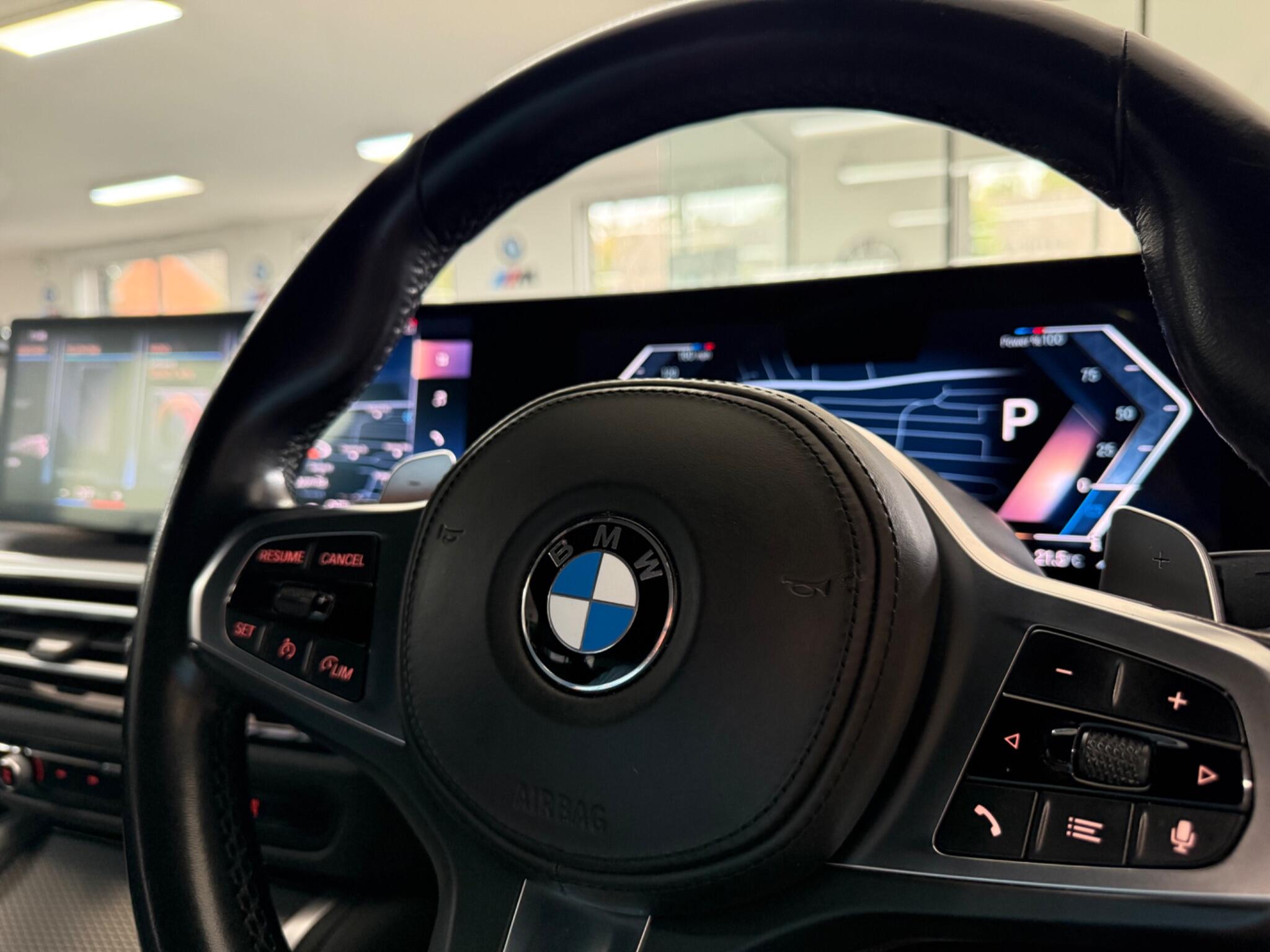 BMW 4 Series view 18