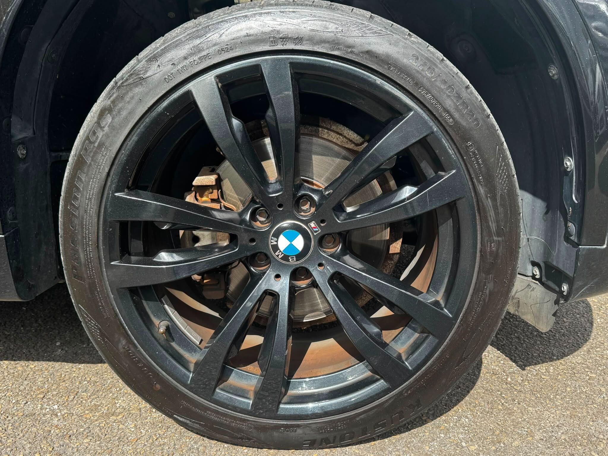 BMW X5 view 69