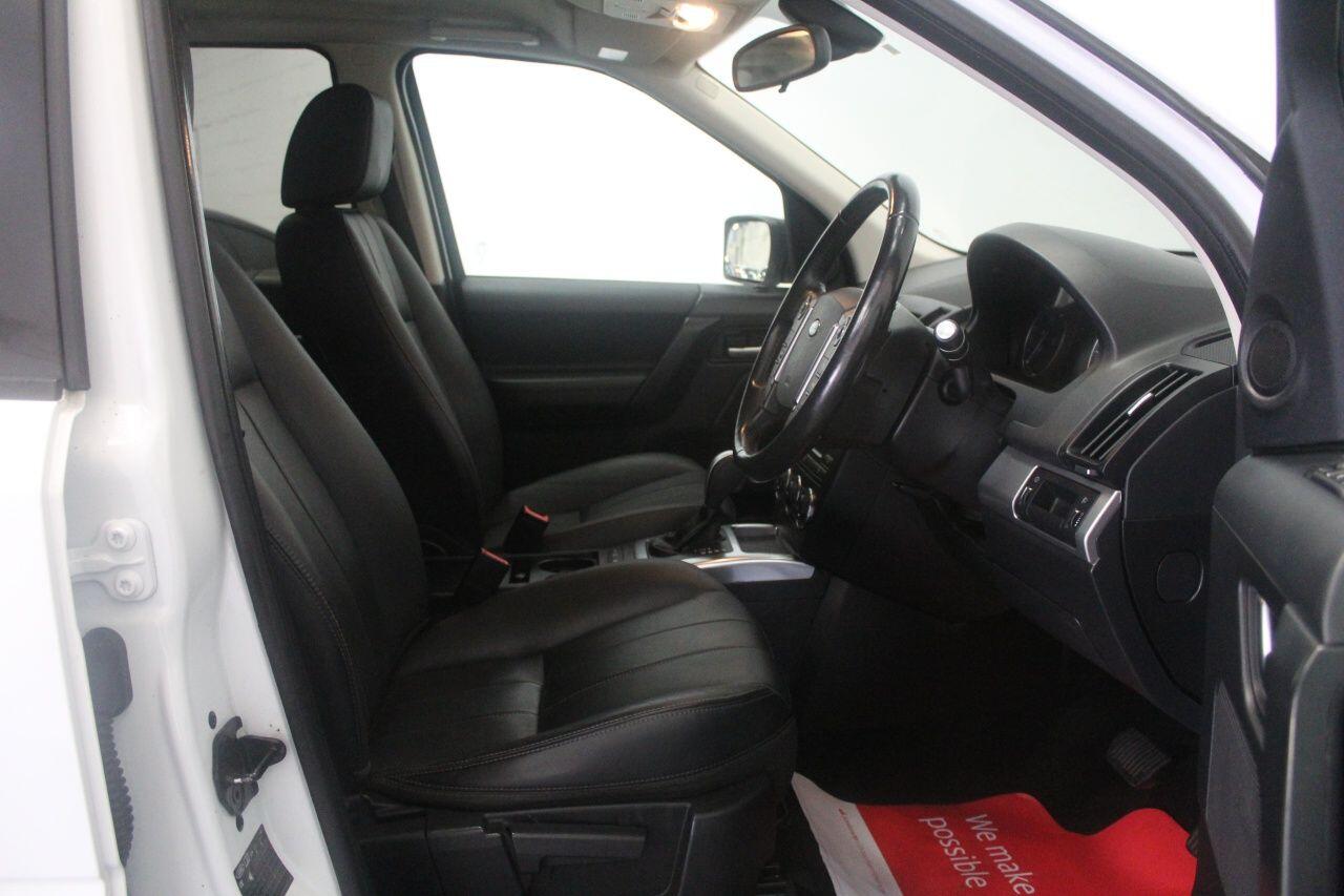 Land Rover Freelander view 30