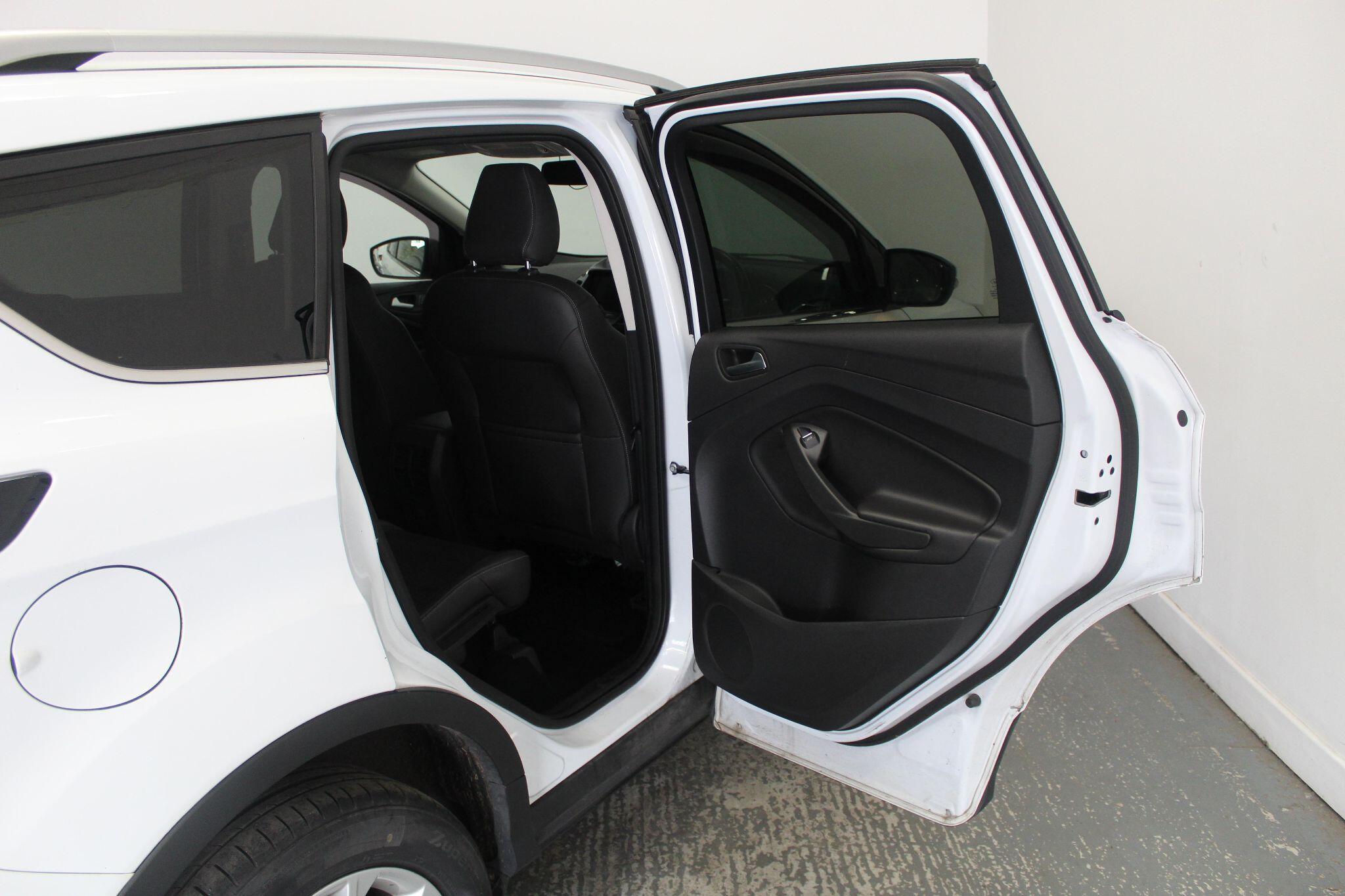 Ford Kuga view 24