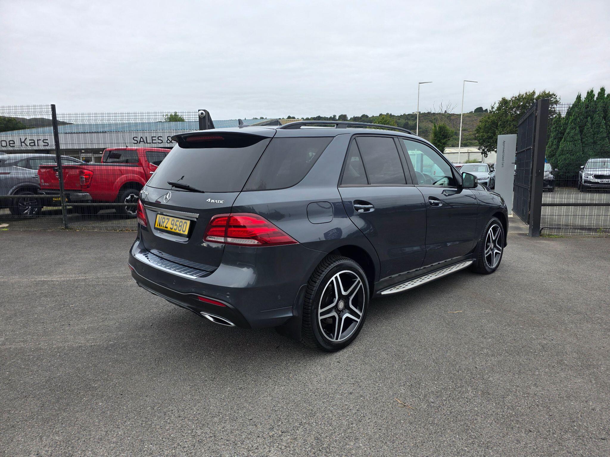 Mercedes-Benz Gle view 5