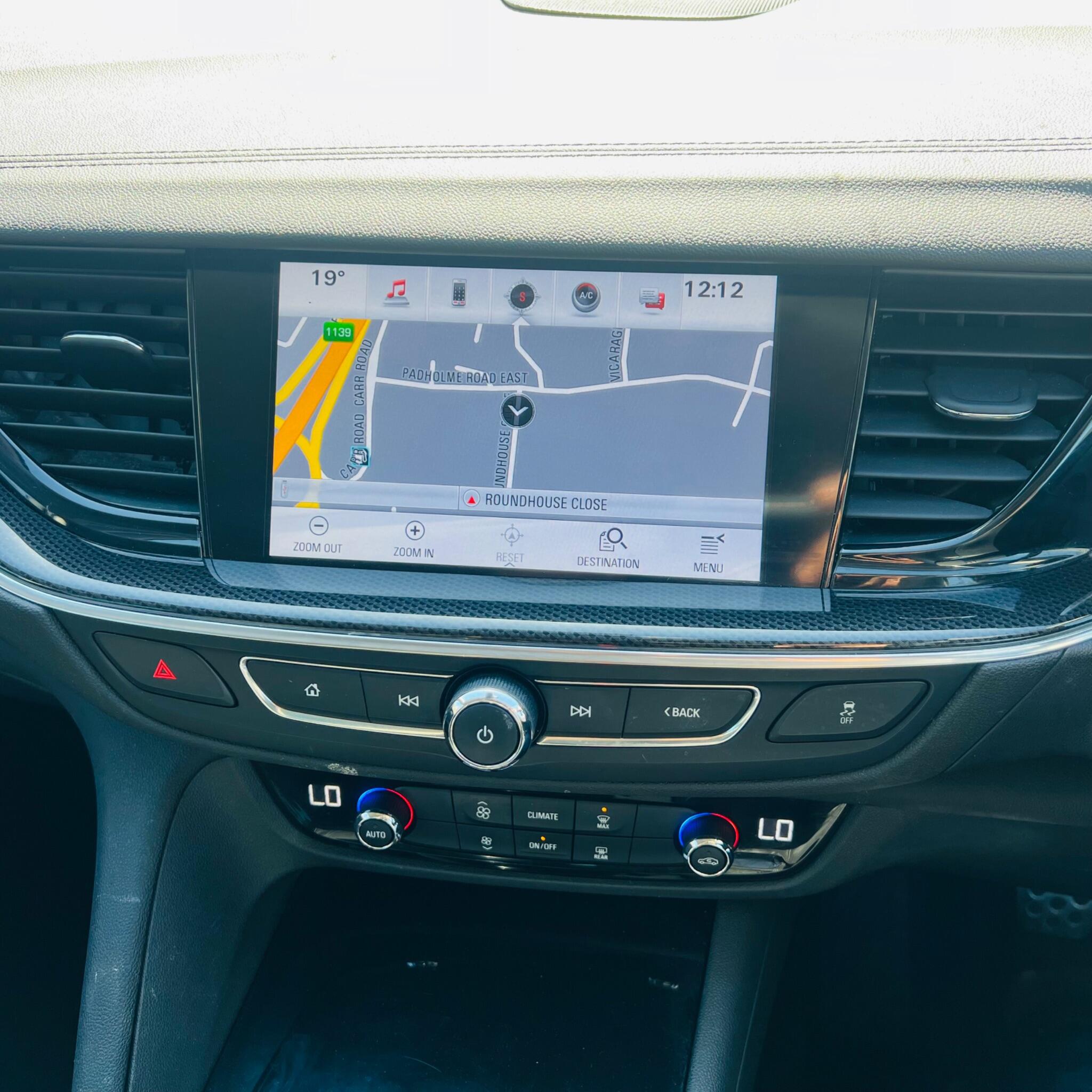 Vauxhall Insignia view 28