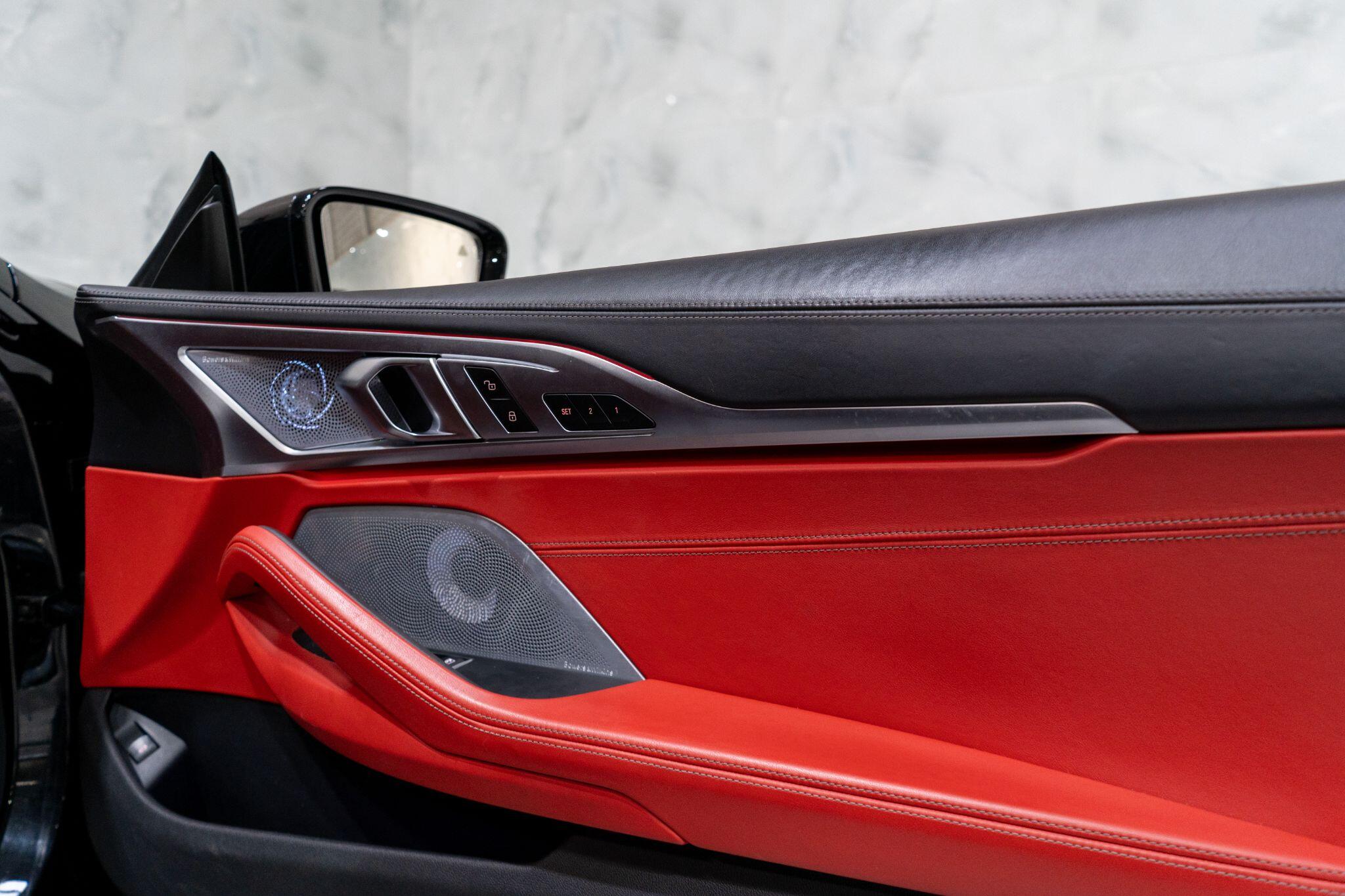 BMW 8 Series view 42