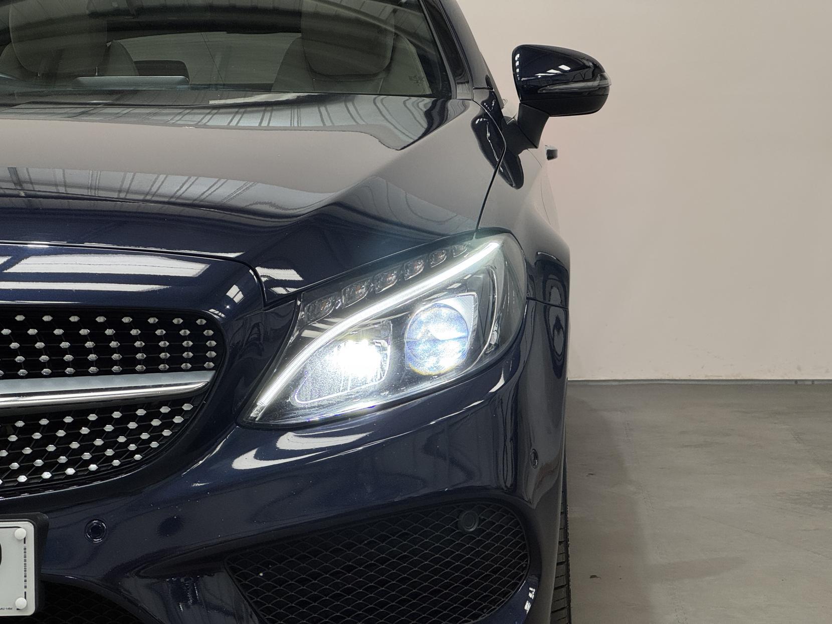 Mercedes-Benz C Class view 5