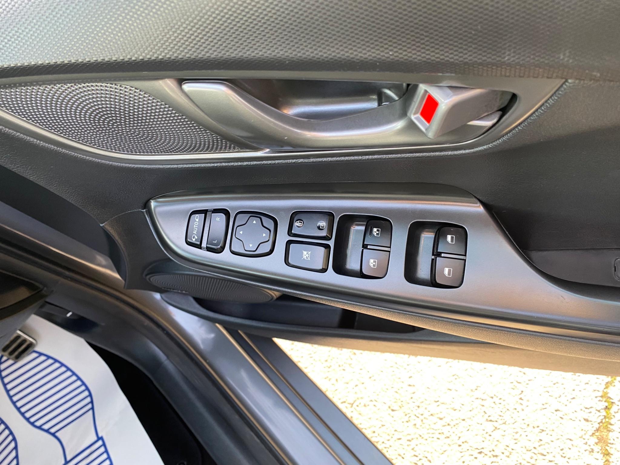 Hyundai Kona view 15