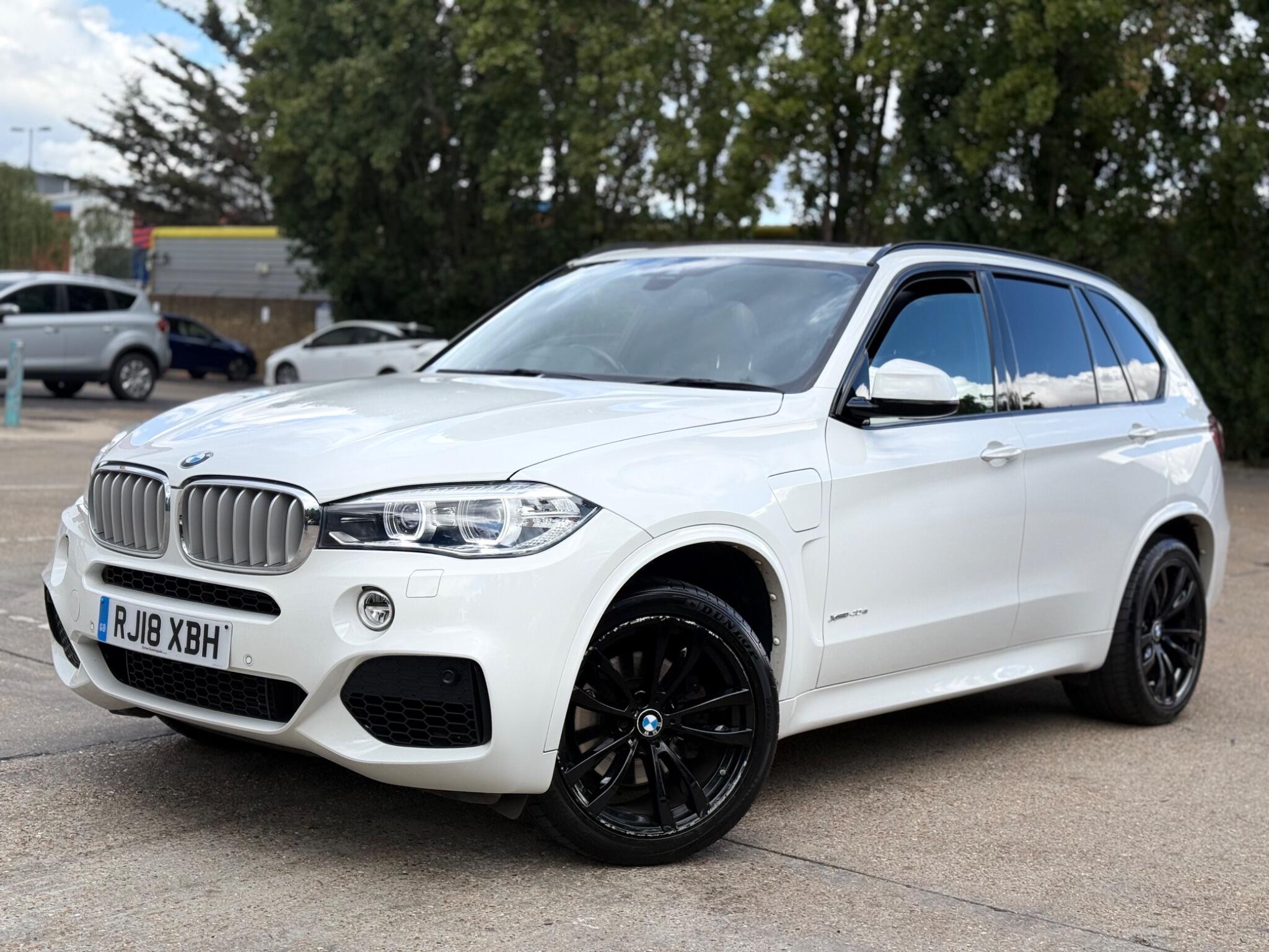BMW X5 view 3