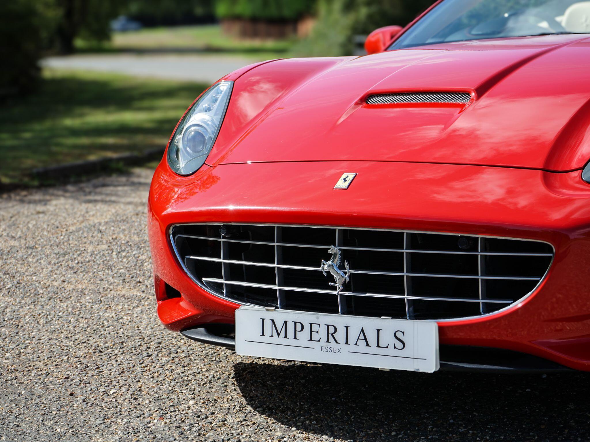 Ferrari California view 9