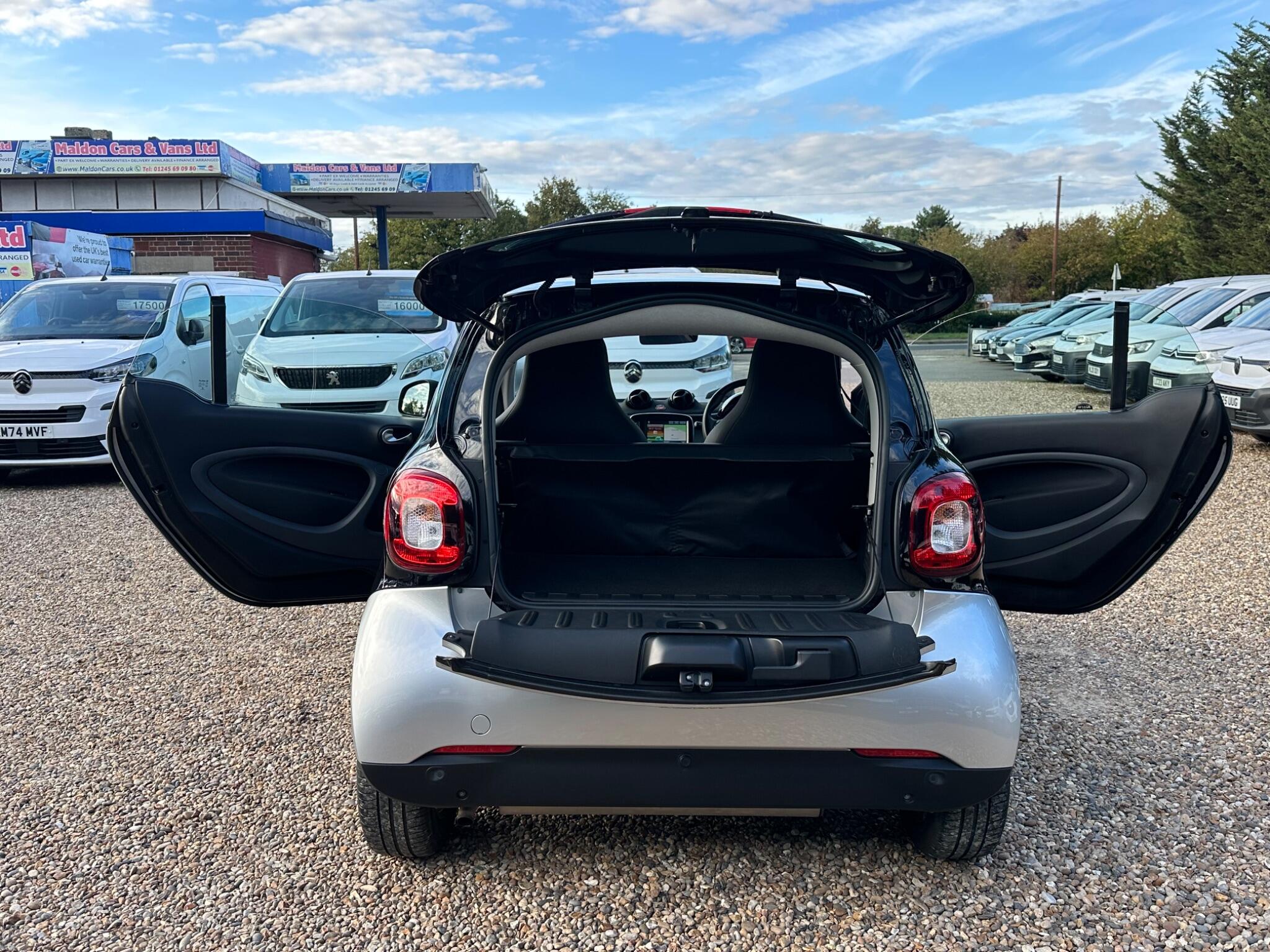Smart Fortwo view 20