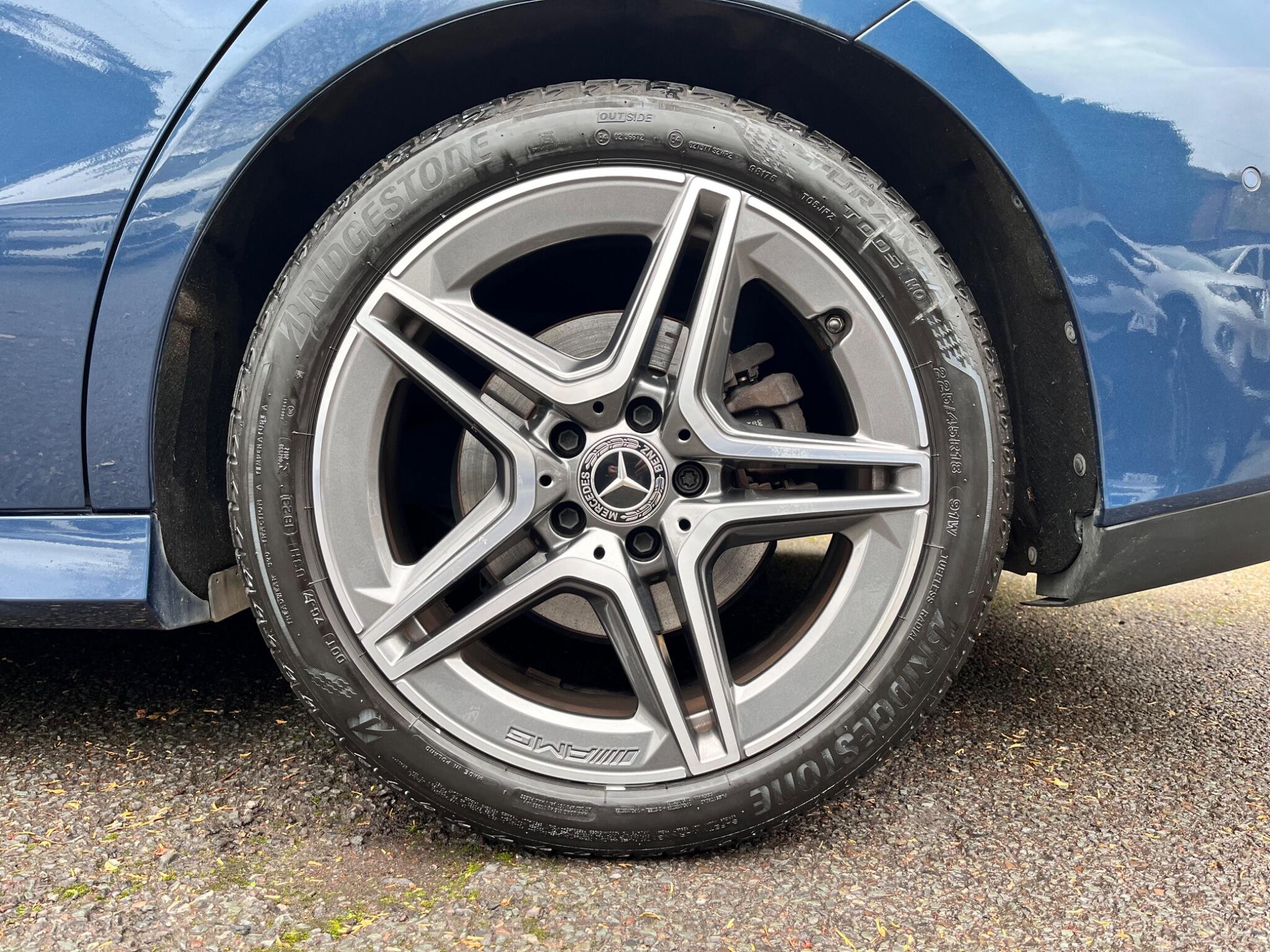 Mercedes-Benz CLA view 45