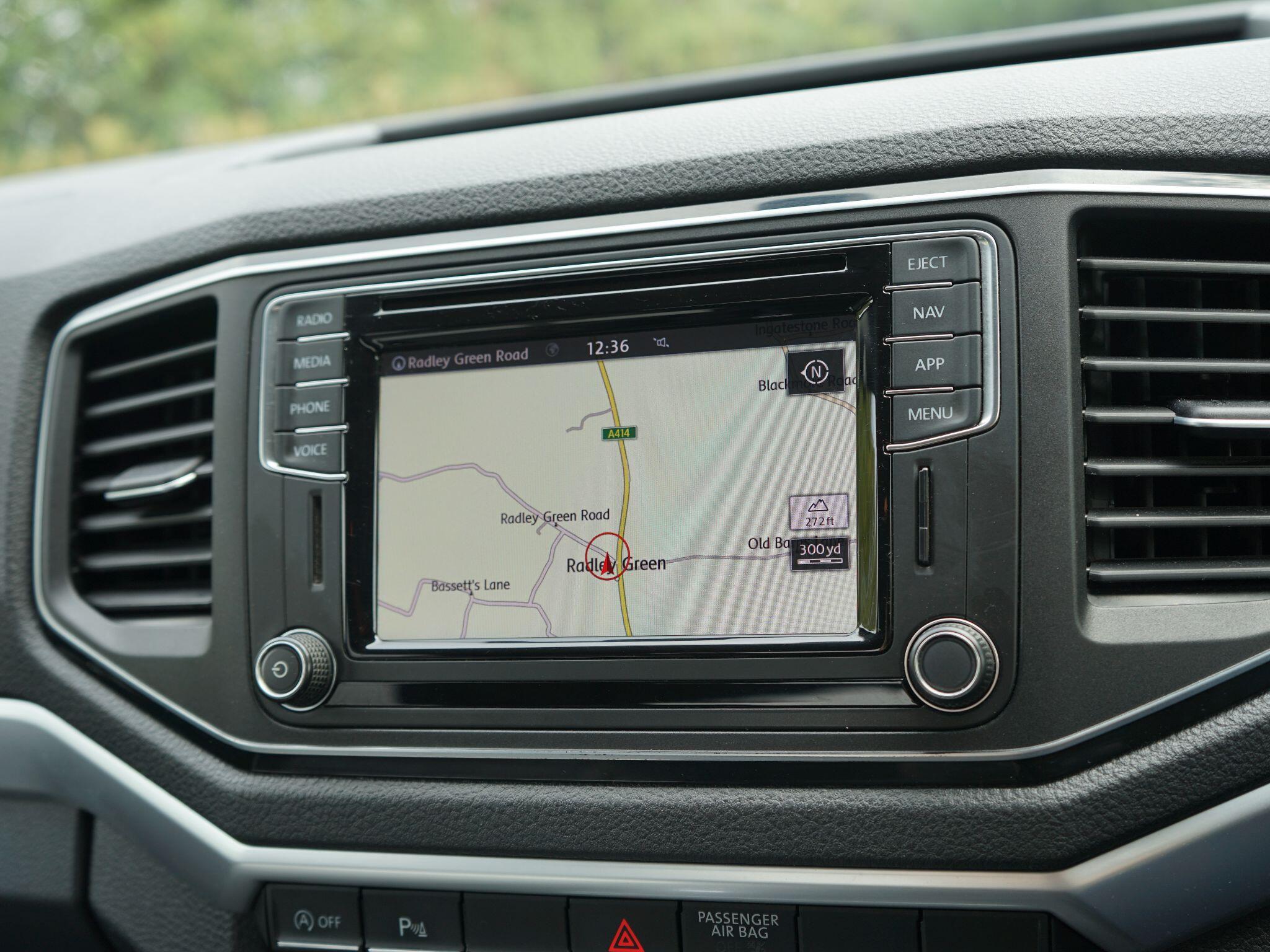 Volkswagen Amarok view 23