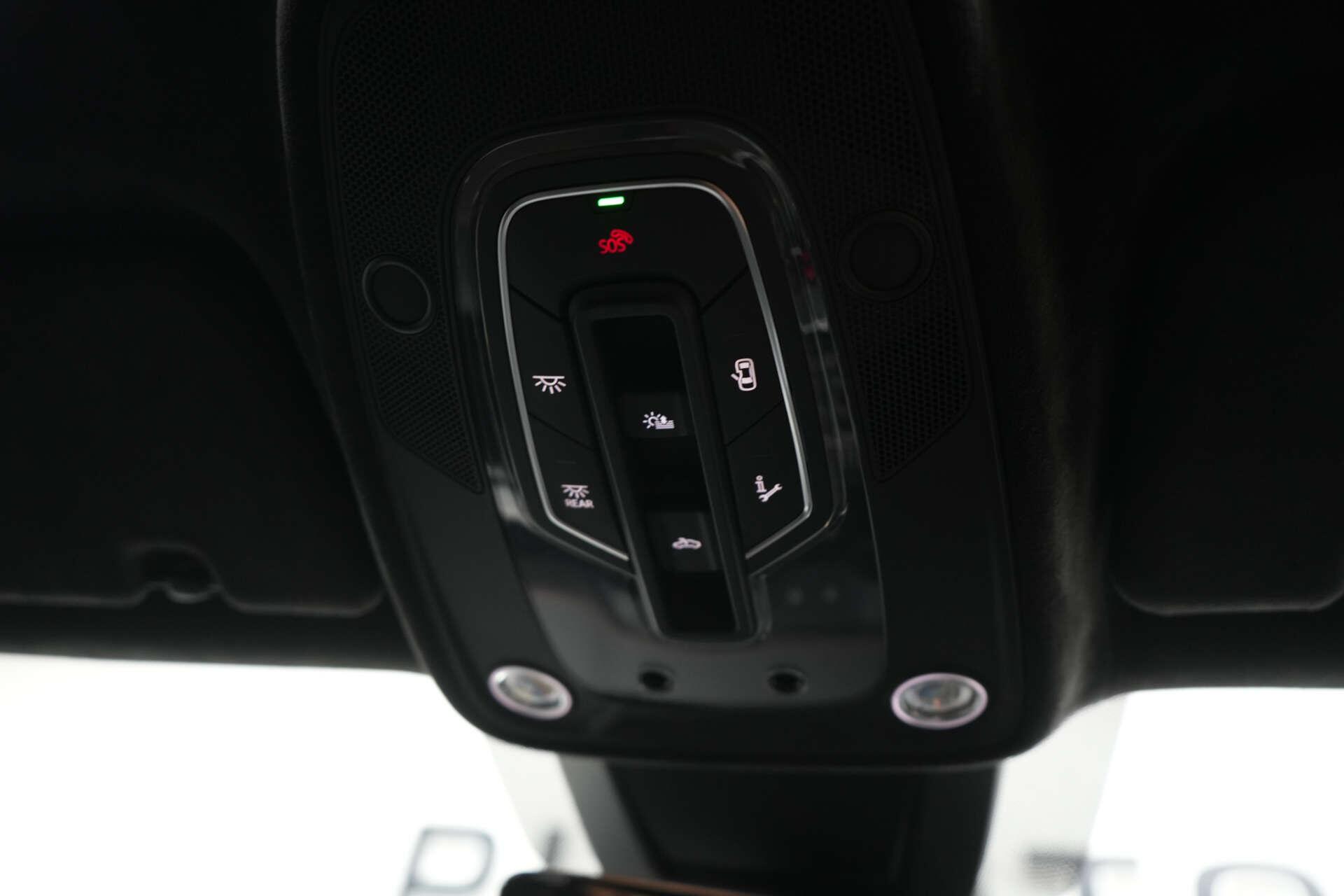Lamborghini Urus view 67
